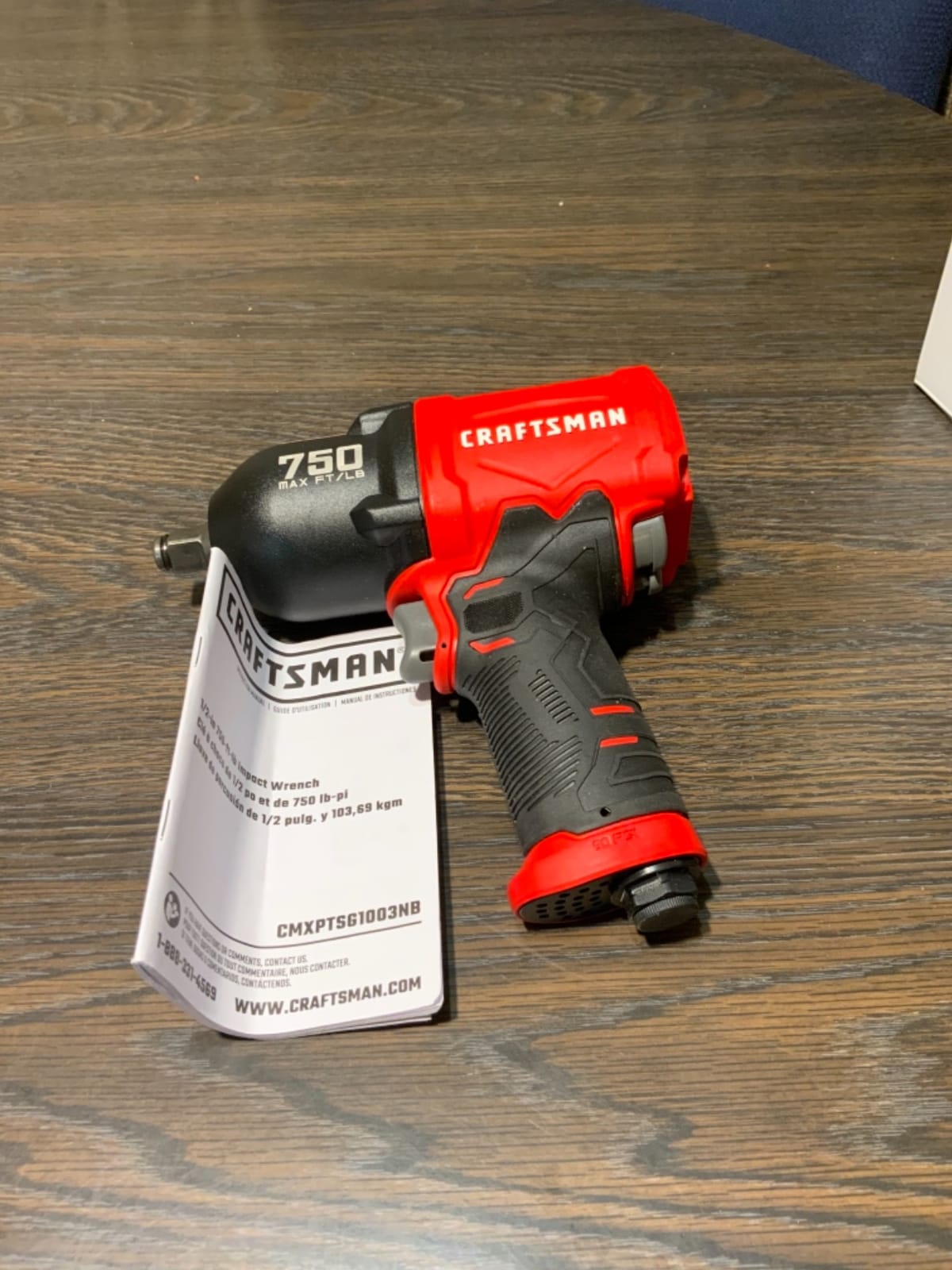 CRAFTSMAN 1/2-in 750 ft-lbs Air Impact Wrench, Composite Body, Variable Power Settings, 1/4-in NPT Air Inlet customer photo 1
