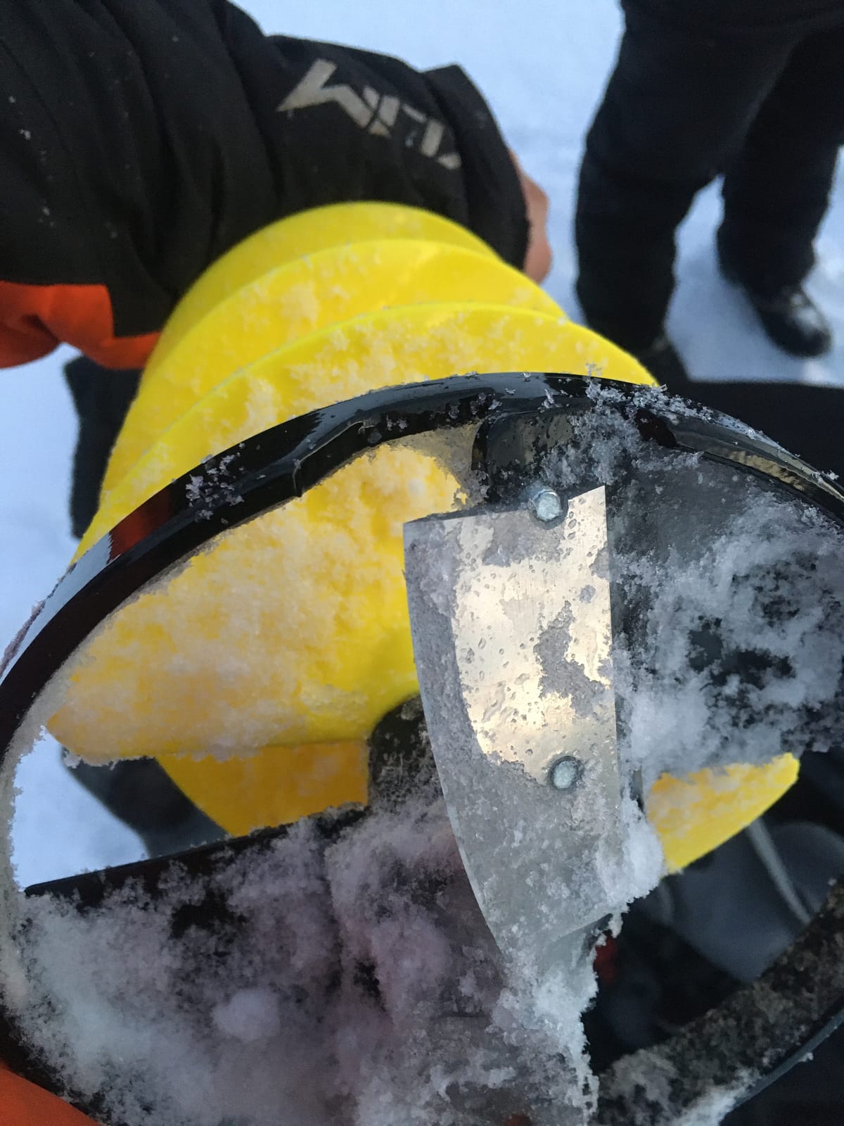 Nordic Legend E-Drill Unit - Cordless Nylon Ice Drill Auger with Centering Point Blade, Ice Auger Bit with Drill Adapter & Top Plate for Ice Fishing customer photo 1
