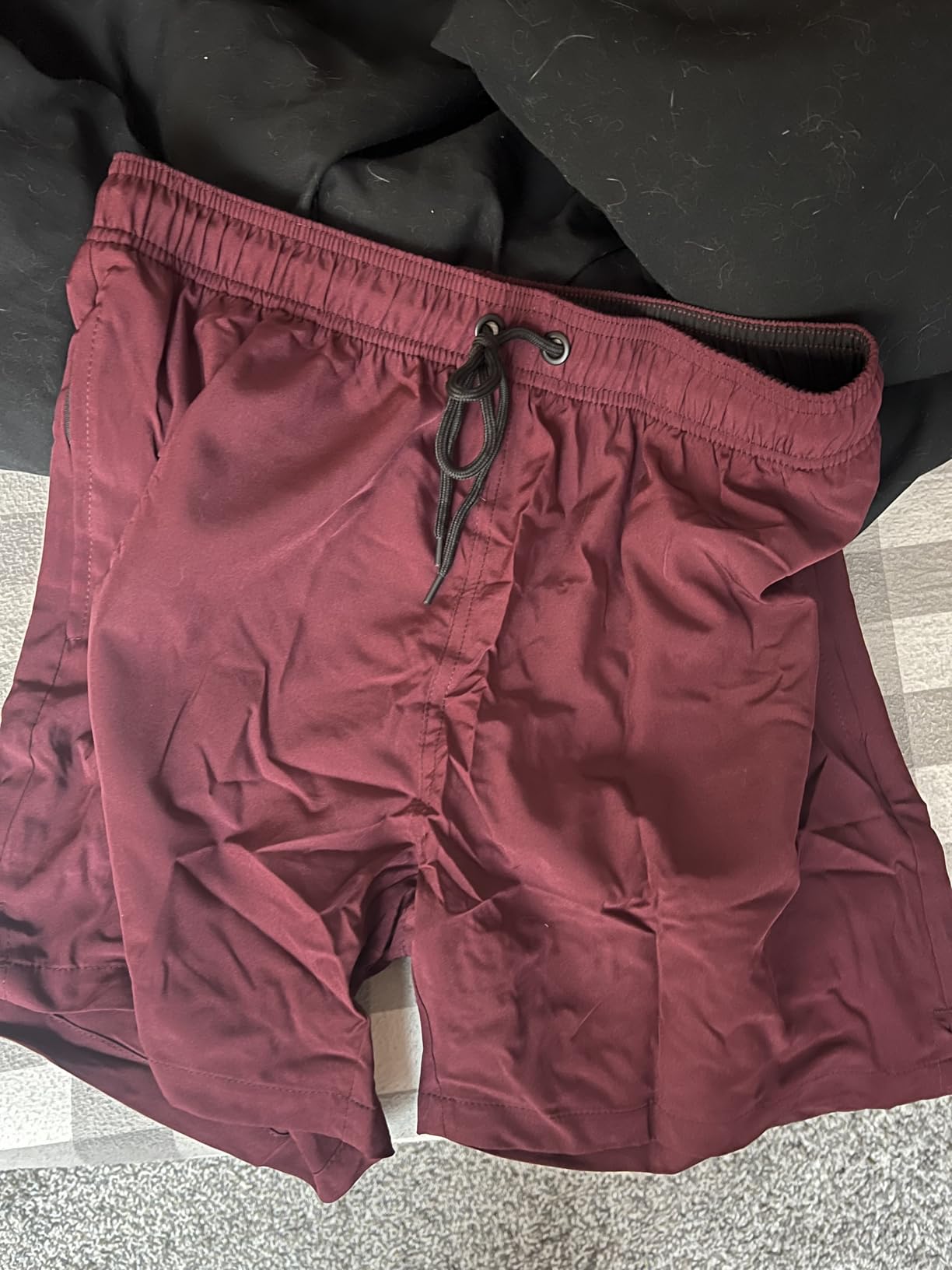 Tyhengta Men's Swim Trunks Quick Dry Beach Shorts with Zipper Pockets and Mesh Lining customer photo 1