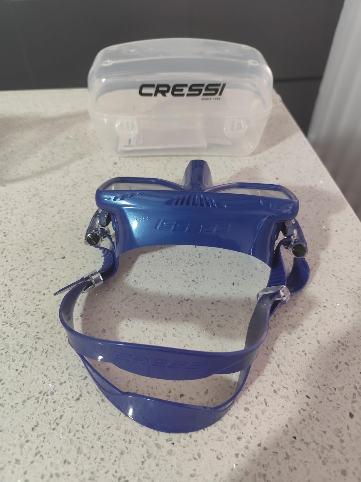 Cressi Frameless Adult Scuba Diving Mask: Wide Visibility, Silicone Skirt: SF1 : Quality Since 1946 customer photo 2