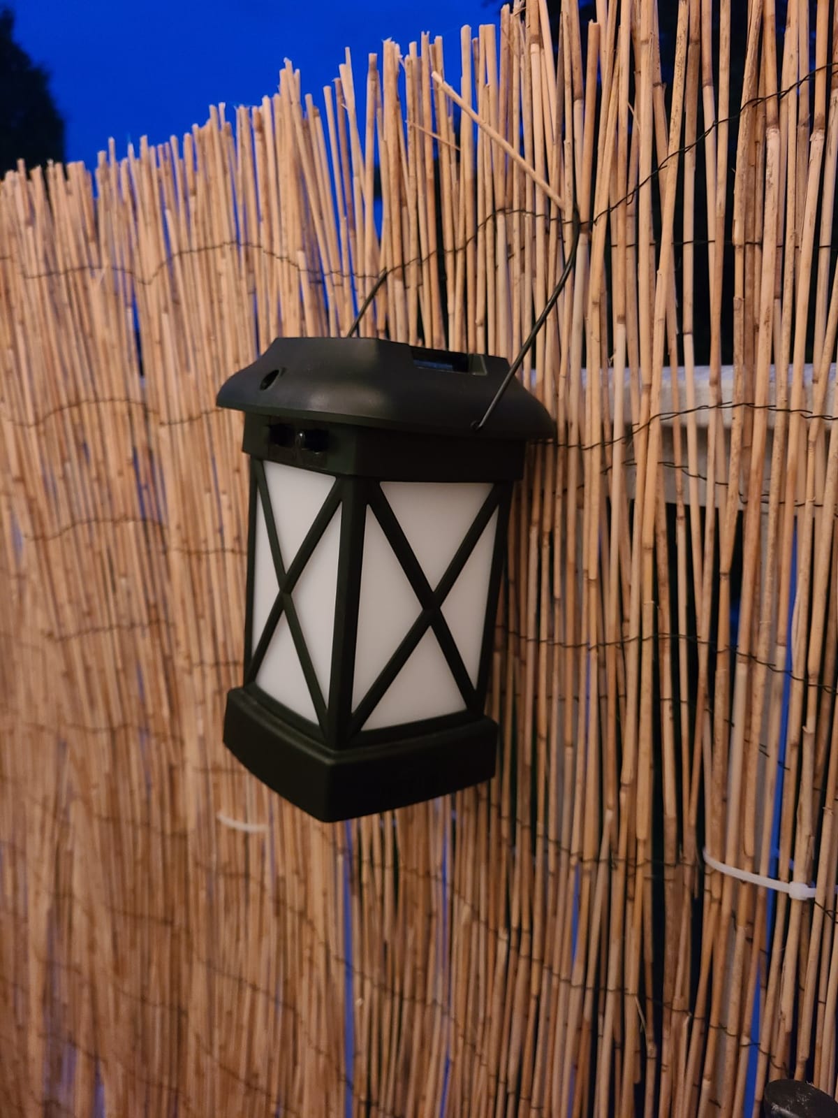Thermacell Mosquito Repellent Lantern; No Spray Mosquito Repellent For Patios; Includes 12-Hours of Protection; Scent-Free, No Flame Citronella Candle Alternative customer photo 2