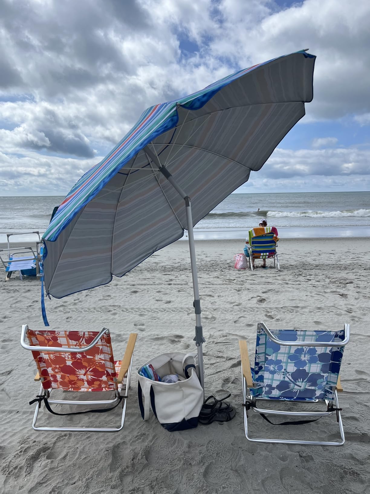 Blissun 7.2' Beach Umbrella with Sand Anchor, Outdoor Portable Beach Umbrella for Sand with Tilt Pole, Carry Bag, Air Vent customer photo 2