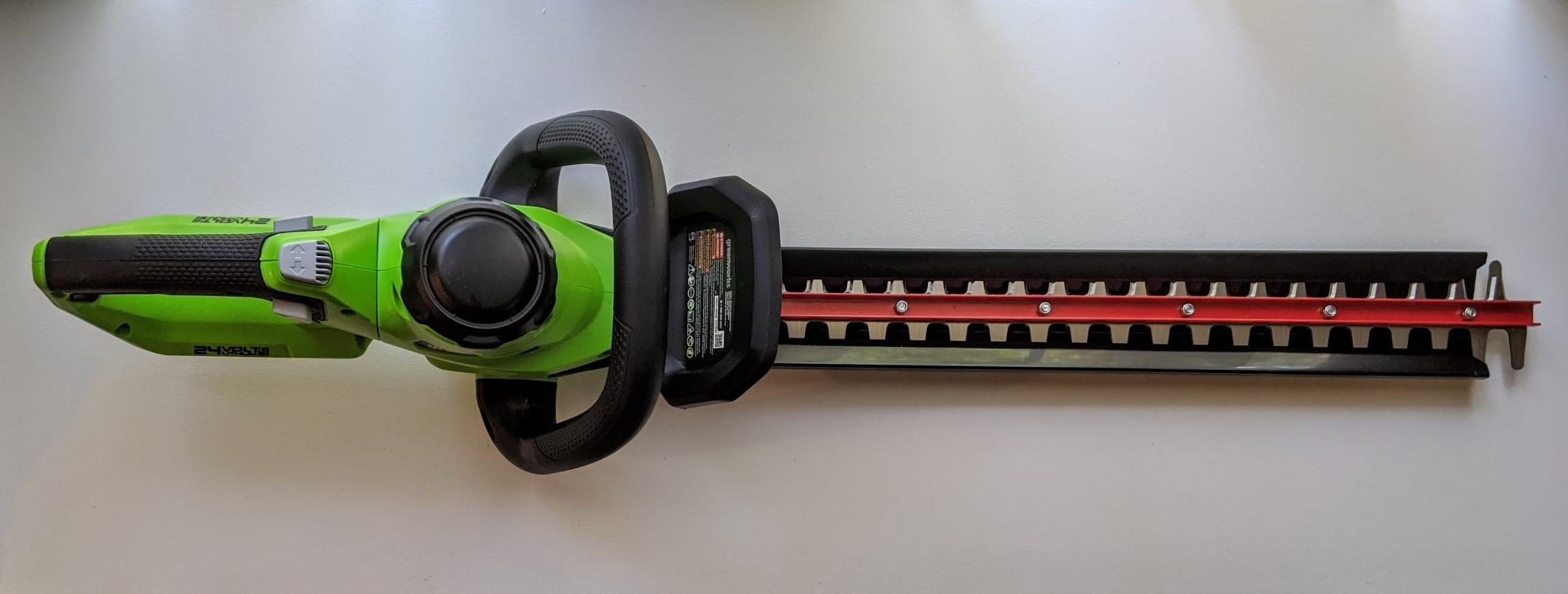 Greenworks 24V 22