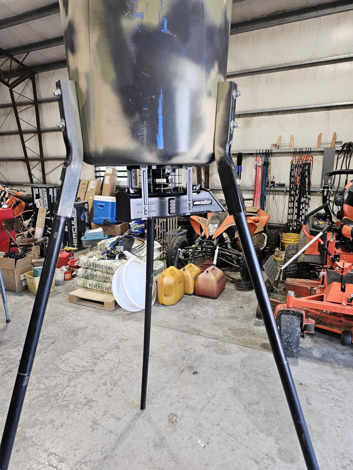 American Hunter Sunslinger Digital Weather Resistant Hunting Deer Game Feeder Kit with Integrated Solar Panel (6v Spring Top Battery Sold Separately) | Metal Spin Plate | Easy Setup customer photo 2