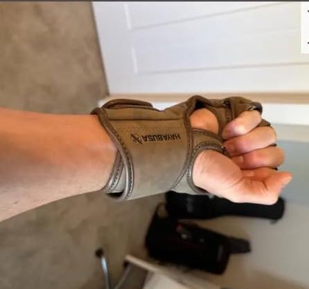 Hayabusa T3 LX Leather MMA Sparring Gloves - Boxing Fight Training, Muay Thai Kickboxing, Heavy Bag Work, Wrist Support, Padded Knuckle, 7oz, Men and Women customer photo 2