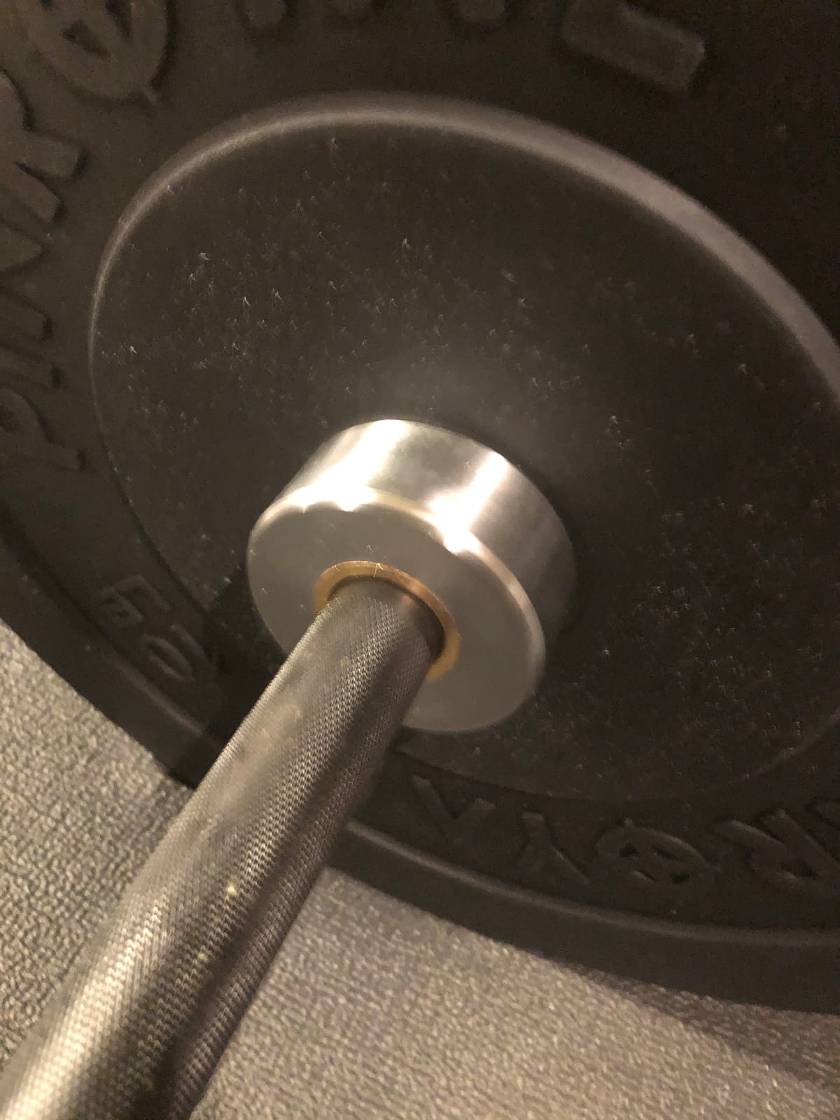 7FT Alloy Steel Olympic Barbell, 1500LB 45LB | 28mm knurled grip bar with needle bearings, chrome finish, 2-inch plate fit, and 1500LB capacity for heavy lifts customer photo 1