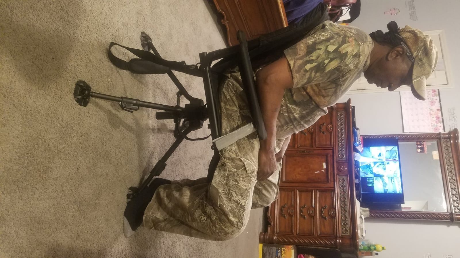 TIDEWE Hunting Chair with Seat Cover, 360° Silent Swivel Seat, Standard | 4 Adjustable Legs for Any Terrain, Comfort Armrests, Quick-Fold Portable, Ultra-Stable Ground Blind Chair customer photo 1