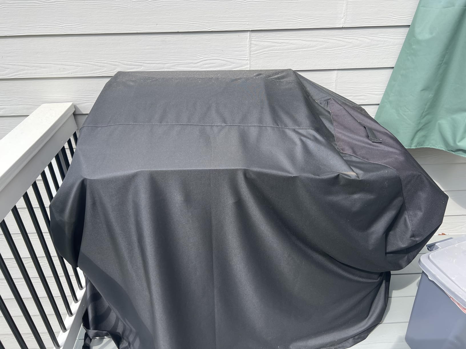 Tuyeho Grill Cover 65 x 30 x 46 inch, 900D Heavy Duty Gas BBQ Cover w/Side Fasteners Straps, Waterproof & Weather Resistant for Your Weber, Char-Broil, Brinkmann, Holland, Jenn Air (Black) customer photo 1