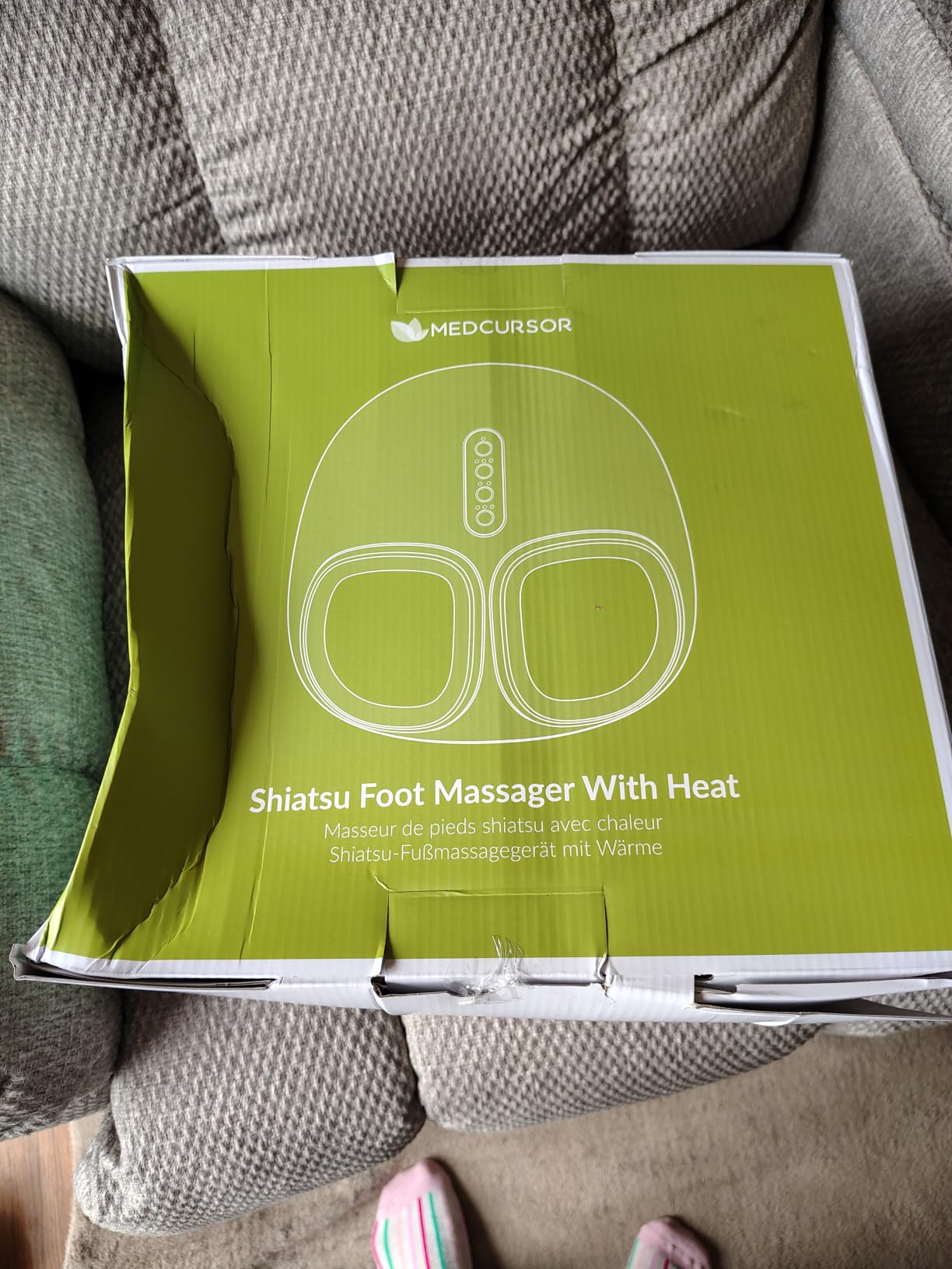Medcursor Foot Massager with Heat - Shiatsu Feet Massage Machine Delivers Relief for Tired Muscles & Plantar, Deep Kneading Therapy, Multi-Level Settings for Home, Office Use, Size up to 13