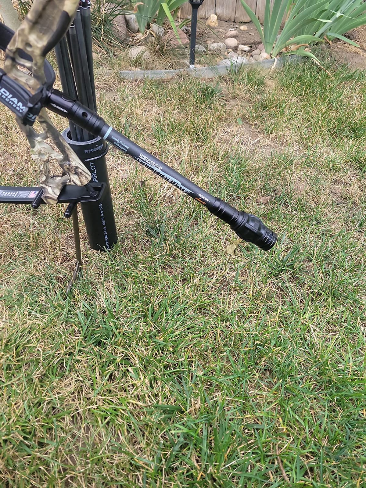 SUNYA Archery Bow Stabilizer for Compound Bow, Carbon Fiber Body Flexible Core, Damping System and Weights Kit, Expedition Series customer photo 2