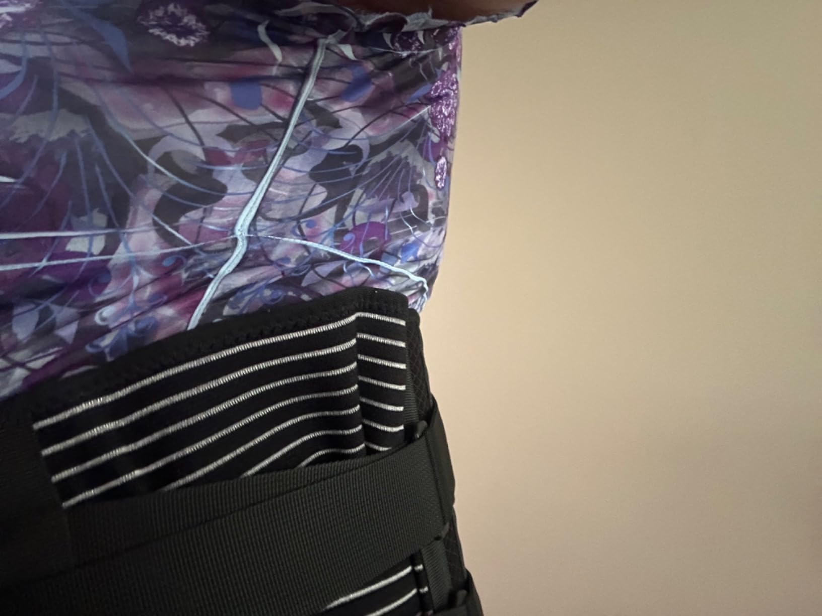 FREETOO Back Braces for Lower Back Pain Relief with 6 Stays, Breathable Back Support Belt for Men/Women for work, Anti-skid lumbar support belt with 16-hole Mesh for sciatica (L) customer photo 2