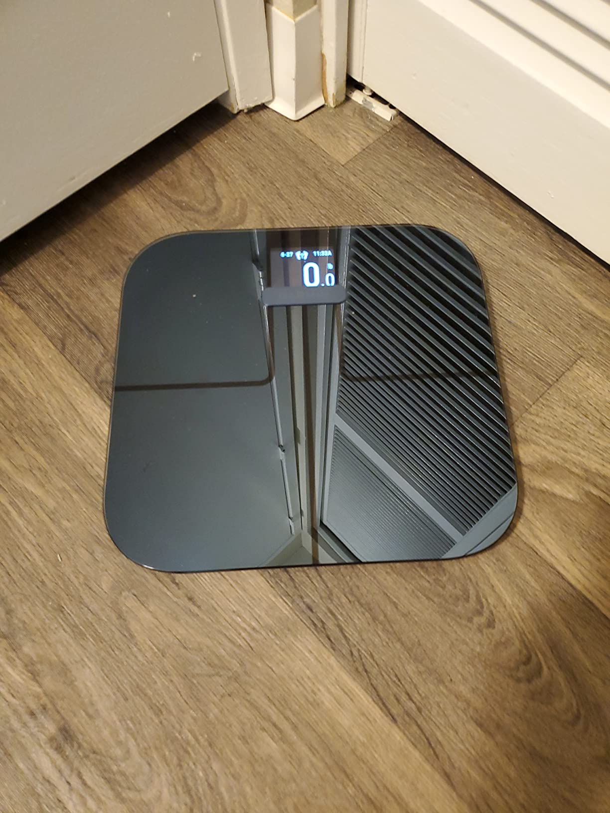 Garmin Index S2, Smart Scale with Wireless Connectivity, Measure Body Fat, Muscle, Bone Mass, Body Water% and More, White (010-02294-03) customer photo 2