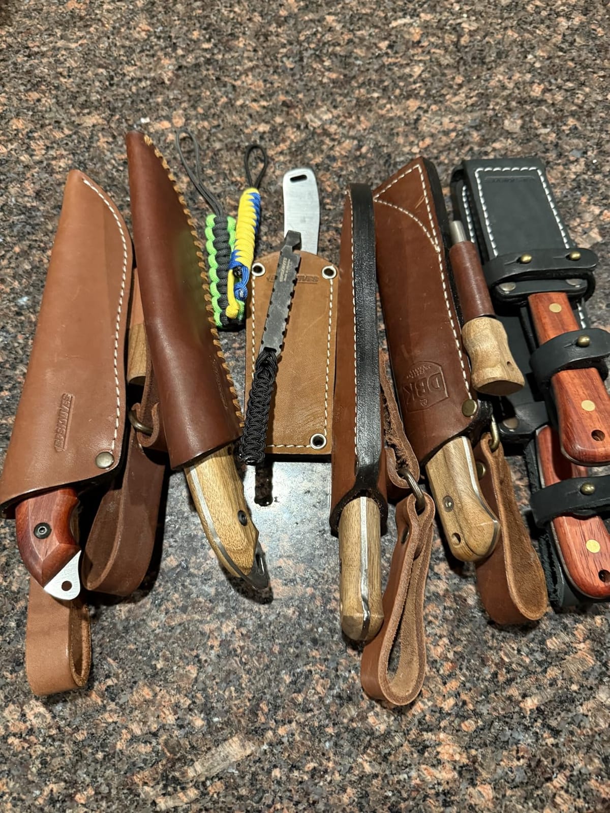 BPSKNIVES Adventurer - Bushcraft Knife - Fixed-Blade Carbon Steel Knife with Leather Sheath and Firestarter - Outdoor Full Tang Knives - Camping Knives - Survival Tactical Camp Knives customer photo 2