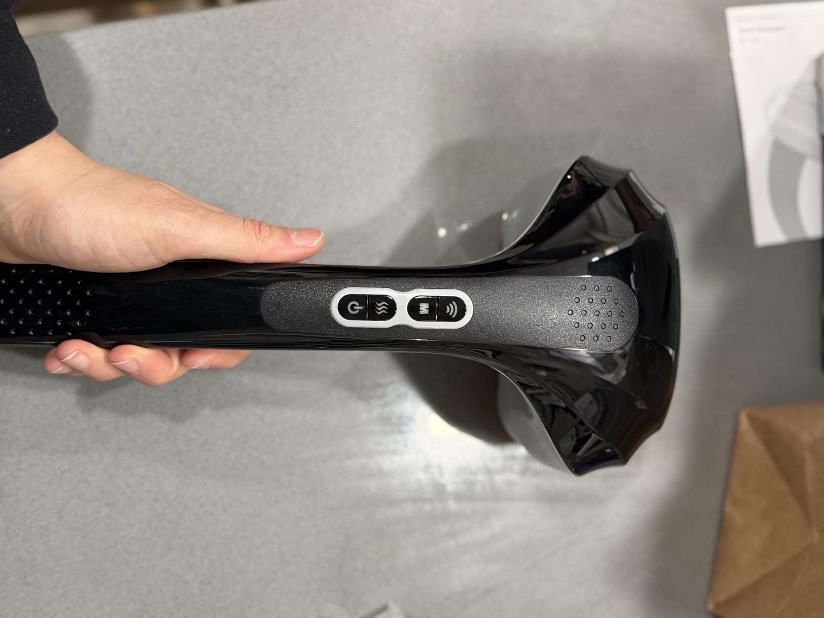 Snailax Cordless Handheld Back Massager with Heat, Percussion, Rechargeable, Dual Heads Deliver Up To 3200 PPM With 3 Interchangeable Head Sets customer photo 2