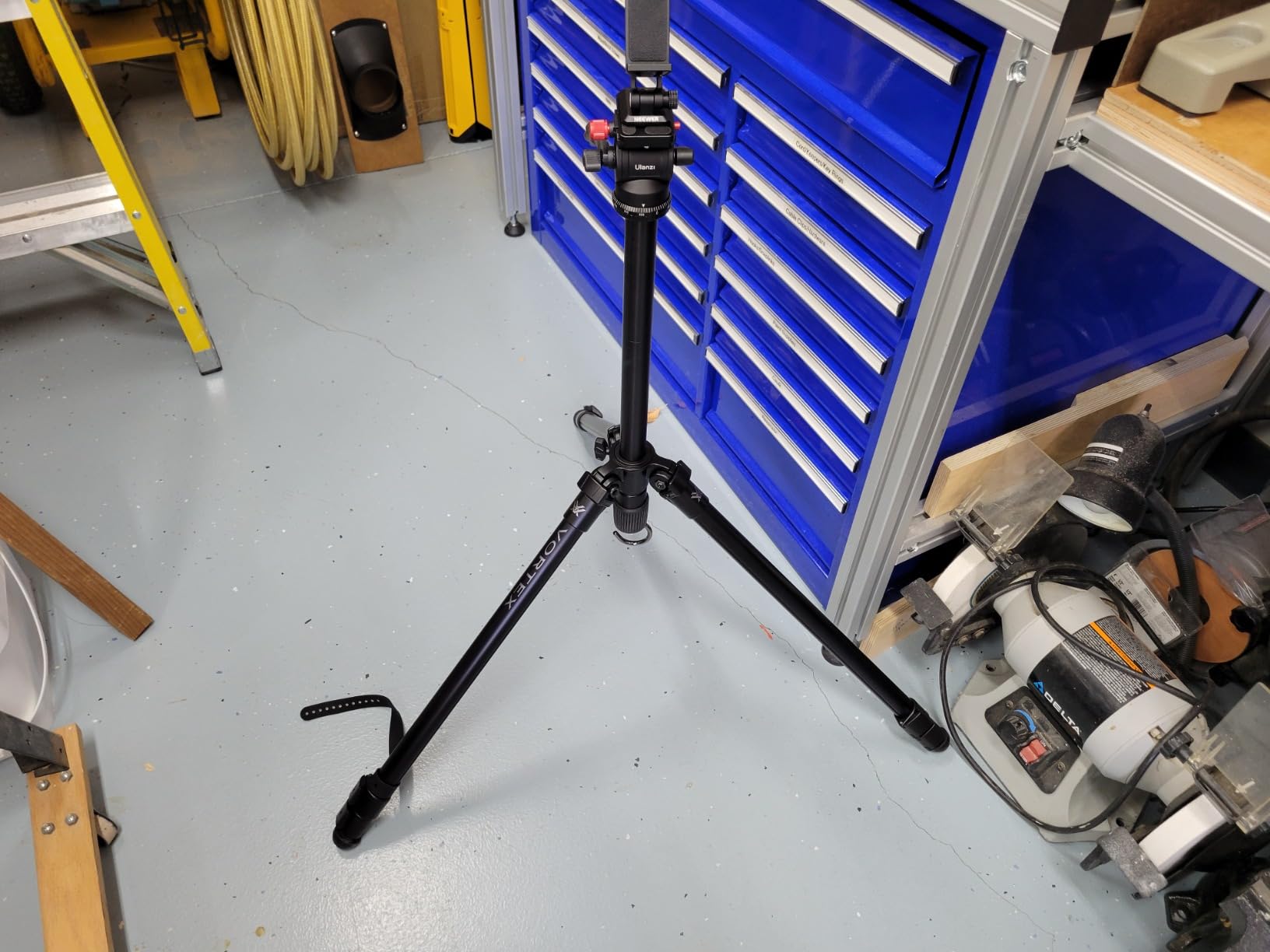 Vortex High Country II Tripod Kit | 2-Way Pan Head - 22 lb Max Load, Arca-Swiss Mount, Aluminum Legs, Flip Lever Leg Locks customer photo 2