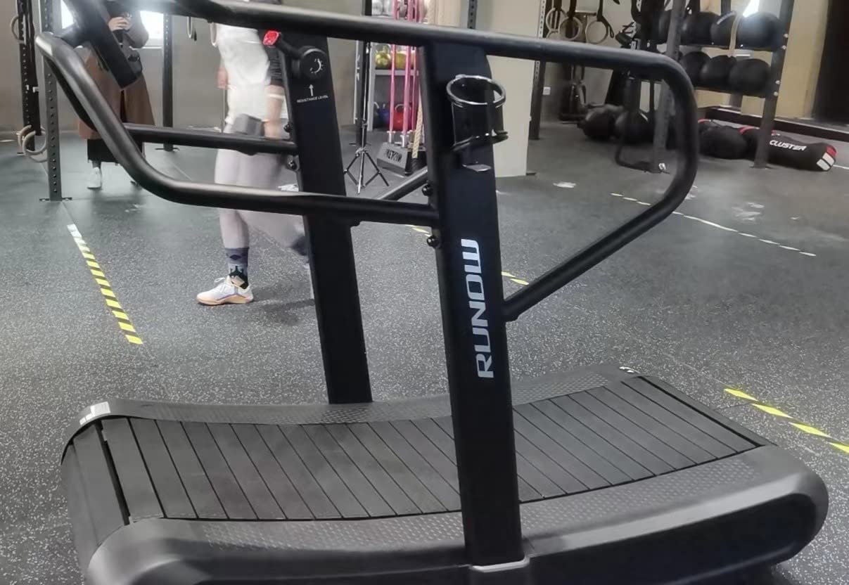 RUNOW Curved Treadmill for Home and Commercial Running Treadmill customer photo 1