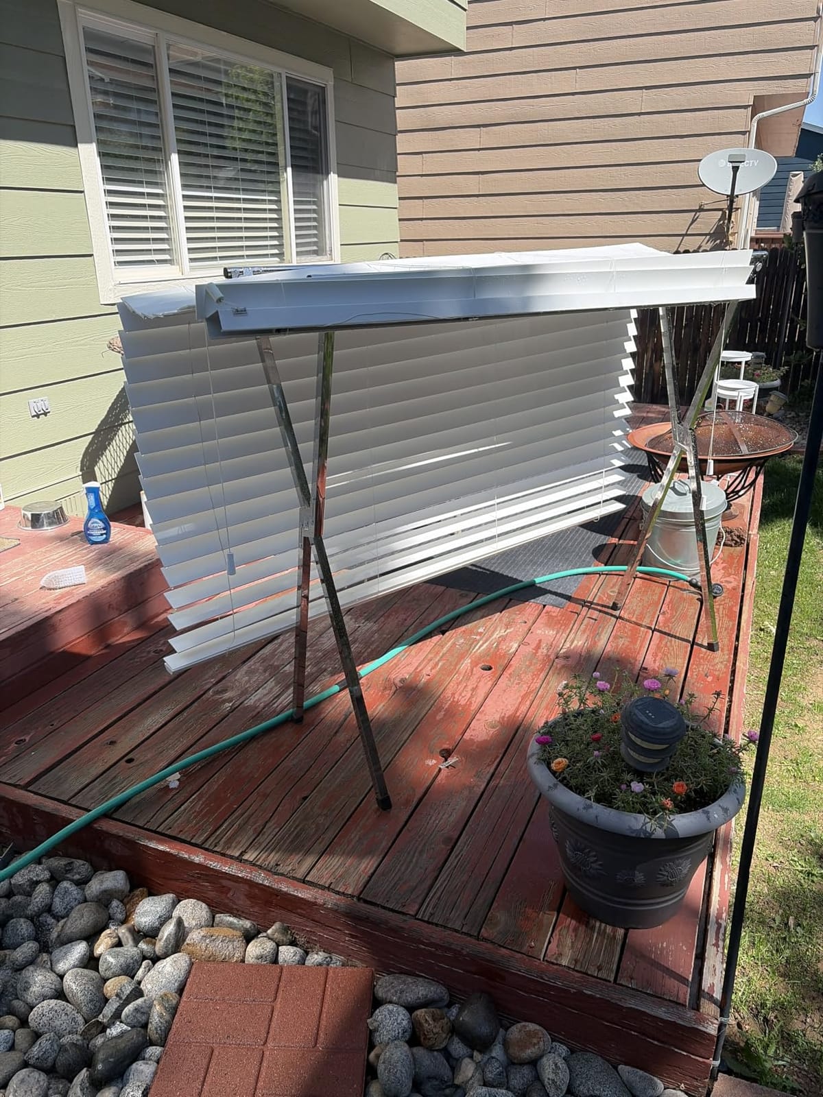 URYAN 95 Inches Clothes Drying Rack, Heavy Duty Stainless Steel Laundry Drying Rack Folding Indoor Outdoor, Portable Drying Rack Clothing, Blanket Rack Clothesline with 20 Windproof Hooks customer photo 1
