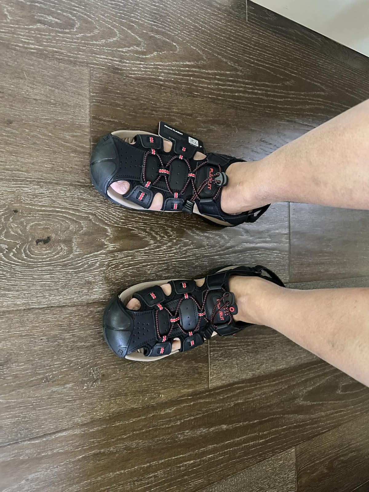 FLARUT Mens Closed Toe Hiking Sandals, Leather Athletic Water Shoes customer photo 1
