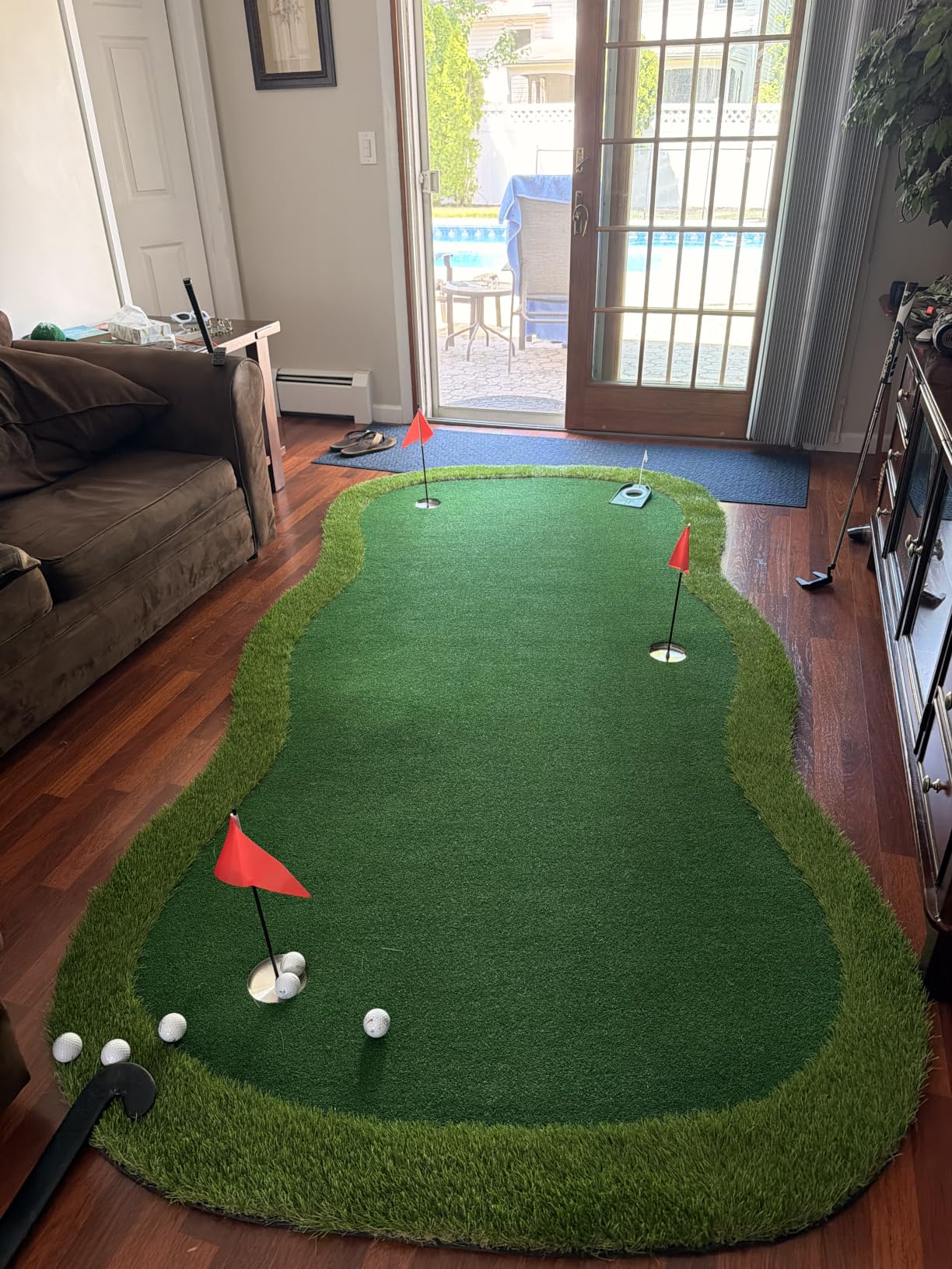 Chriiena Golf Putting Green, Large Practice Putting Mat for Indoor Outdoor with Movable Cup, Custom Slope Pad customer photo 1