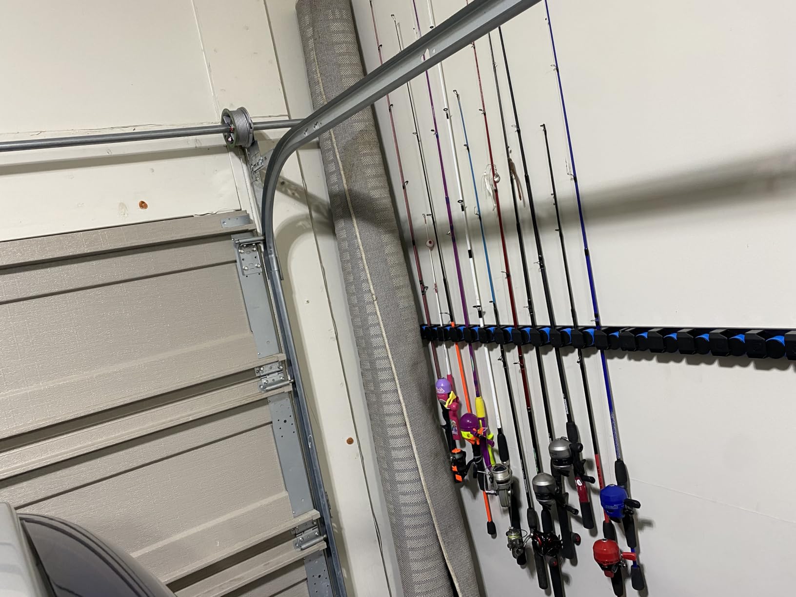 PLUSINNO 2 pack Vertical Fishing Rod rack, Wall Mounted Fishing Rod holder, 2 Packs Fishing Pole Holders Hold Up to 18 Rods or Combos, Fishing rod holders for garage, Fishing Gear and Gifts for Men customer photo 1