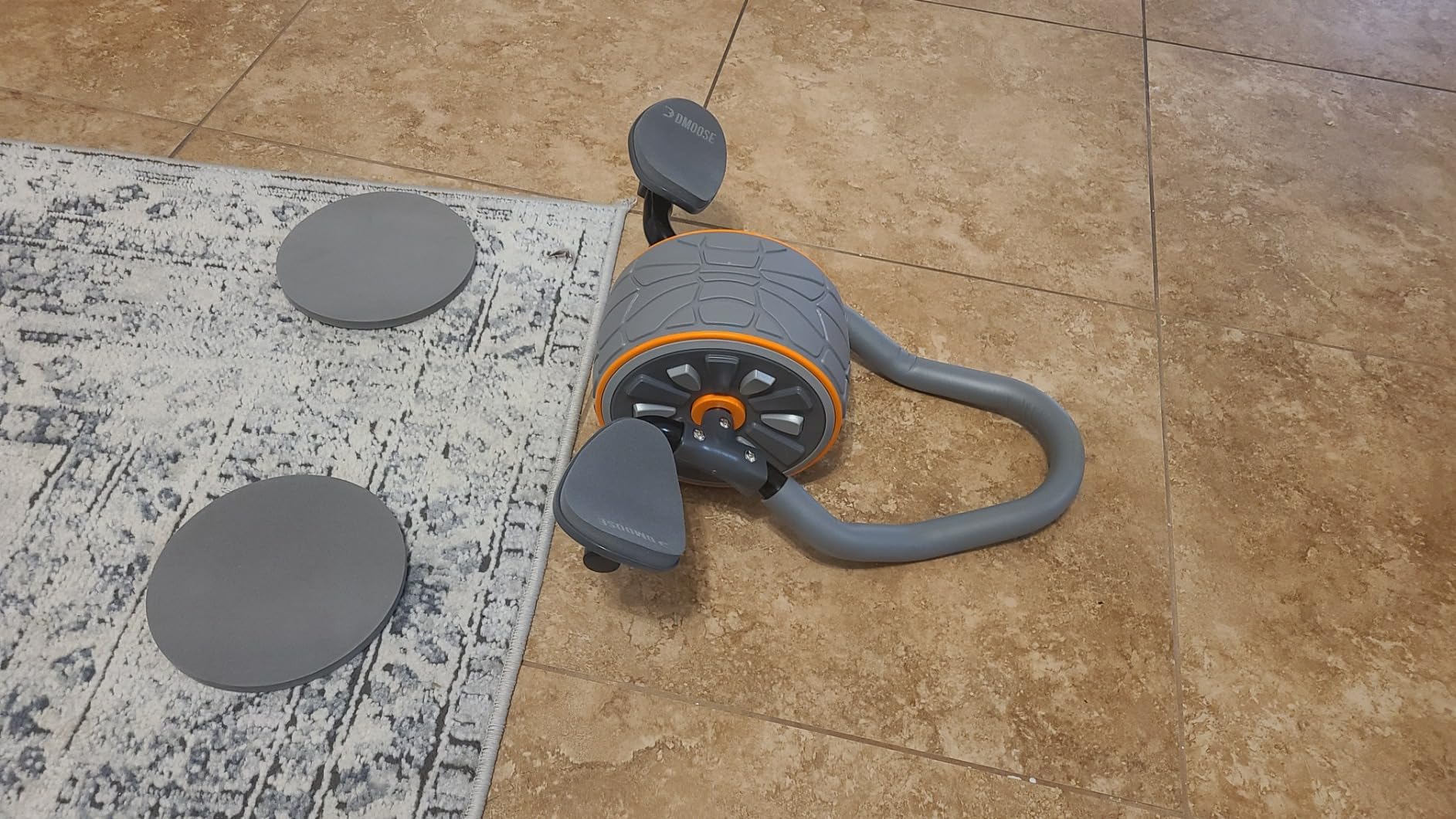 DMoose Fitness Ab Roller Wheel with Elbow Support & 2 Knee Pads - Abdominal Exercise Trainer for Core Strength Training - Ultimate Abs Workout Equipment for Home and Gym customer photo 2