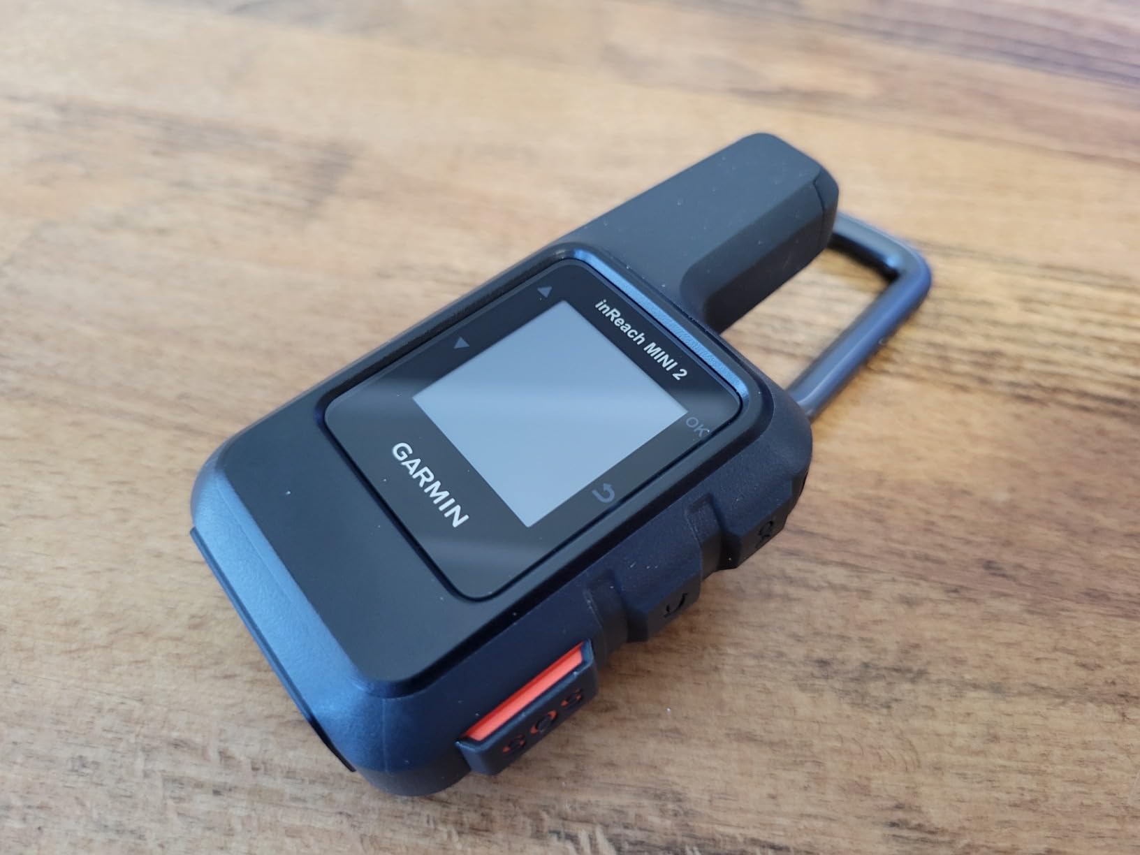 Garmin inReach Mini 2, Satellite Communicator, Black | SOS Satellite Communicator with Navigation, Two-Way Messaging Beyond Cell Service, 24/7 Garmin Response customer photo 1
