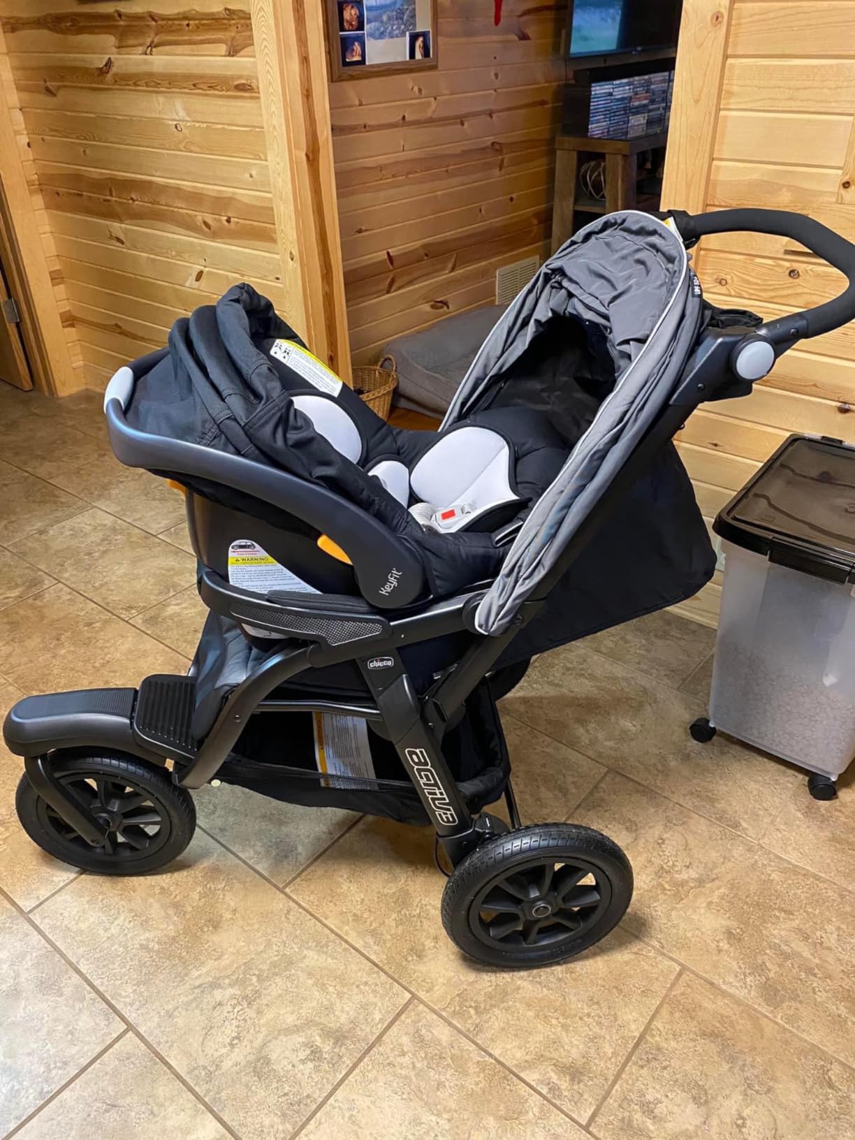 Chicco Activ3 Lightweight Baby Jogging Stroller, All-Terrain 3-Wheel customer photo 2