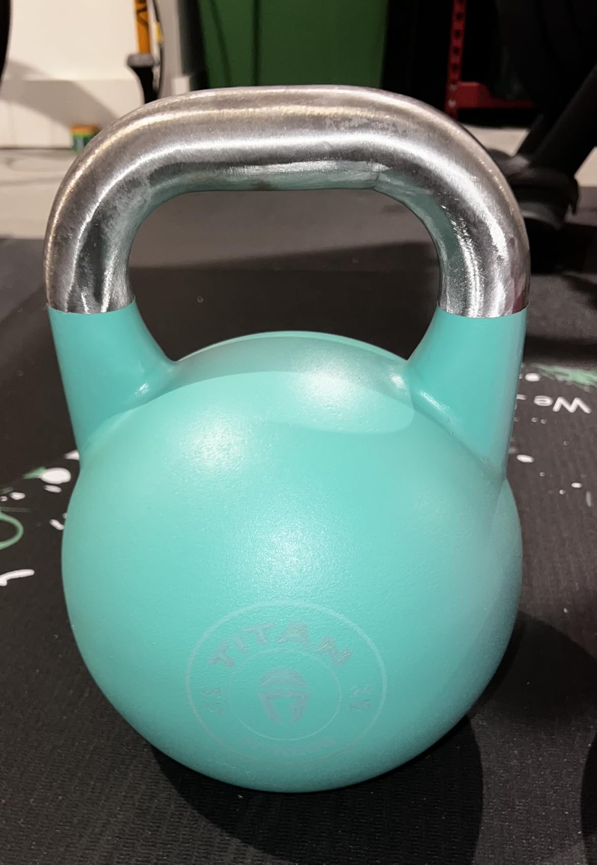 Titan Fitness Competition Kettlebell, Single Piece Casting, KG Markings, Full Body Workout customer photo 1