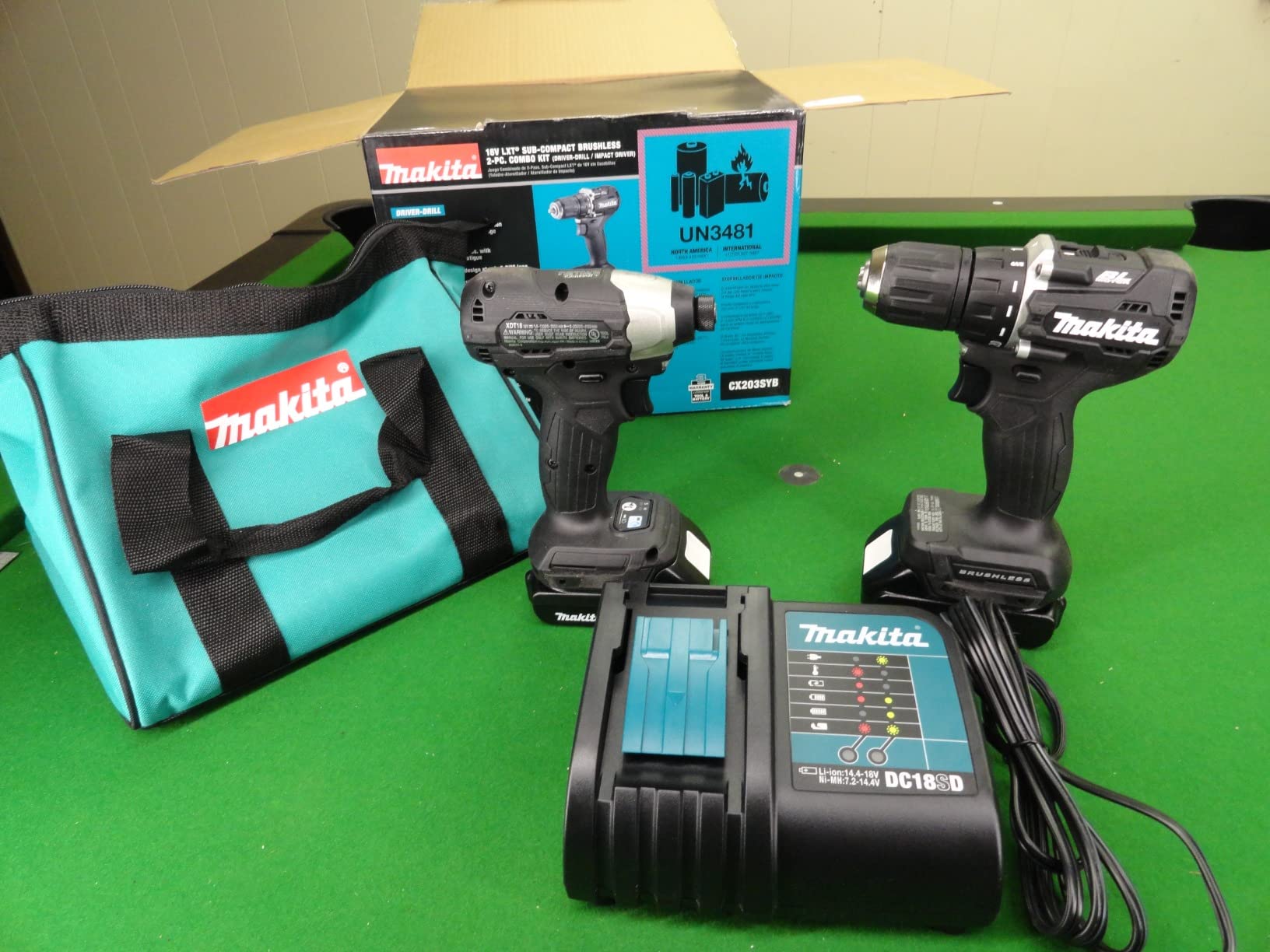 Makita CX203SYB 18V LXT Lithium-Ion Sub-Compact Brushless Cordless 2-Pc. Combo Kit (1.5Ah) customer photo 1
