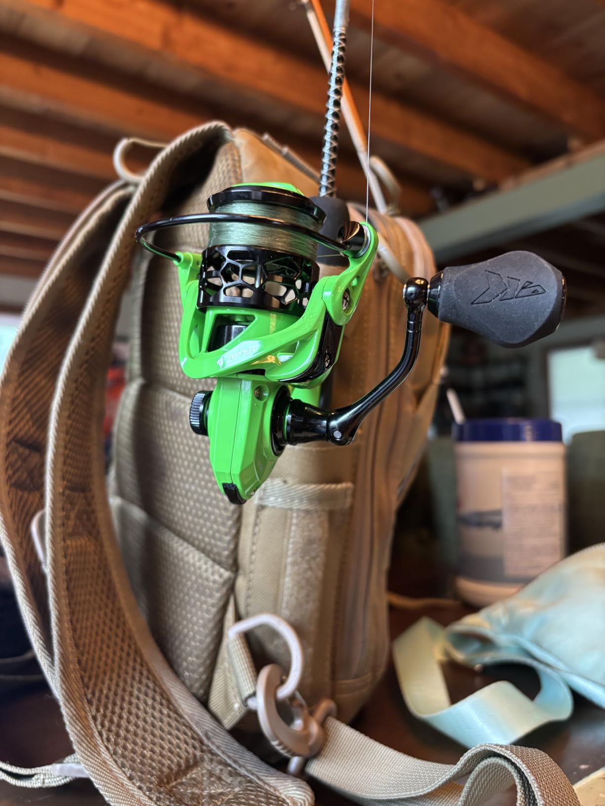 KastKing Zephyr Spinning Fishing Reels with 5.2:1 Gear Ratio | Max Drag: 22 lb, 7+1 BB, 9 oz, Glass Fiber Infused Nylon Body & Rotor, Zinc Alloy Main Gear, Reversible Handle customer photo 1