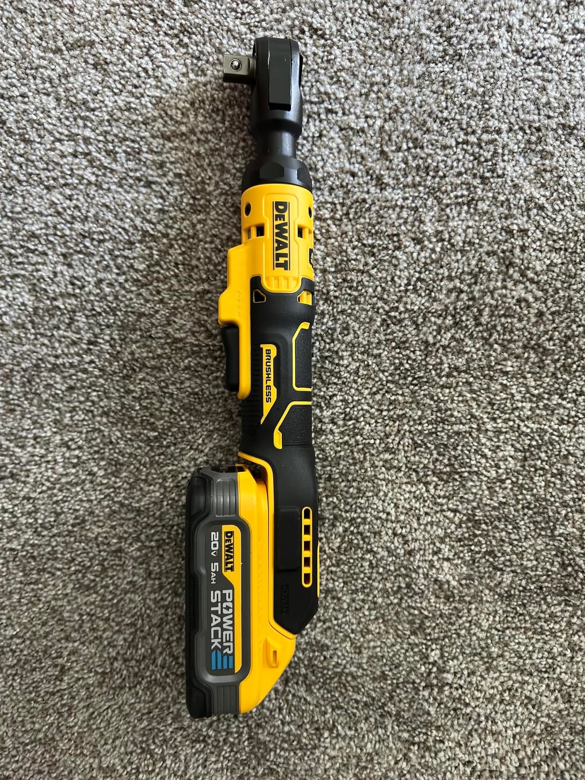 DEWALT ATOMIC 20V MAX Brushless Cordless Ratchet, 1/2 Inch, Bare Tool Only (DCF512B) customer photo 1