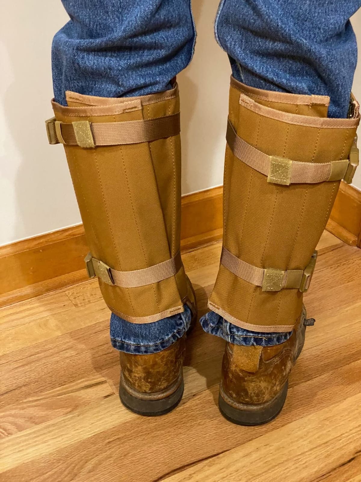 LUCKY CLOVER Snake Gaiters, Waterproof Snake Guards Bite Protection for Lower Legs, Snake Proof Gaiters Fit for Men & Women customer photo 2