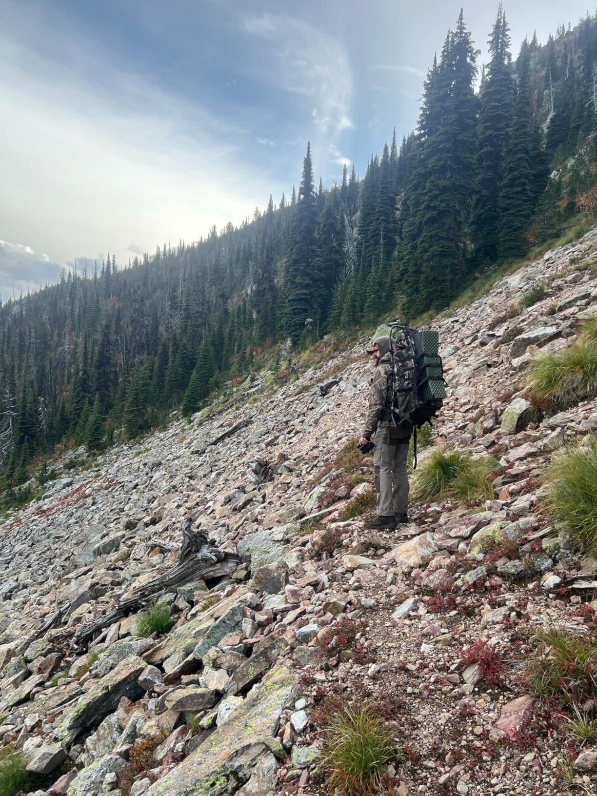 TIDEWE Hunting Backpack for Men, 90L External Frame Pack for Deer Hunting | 90L Capacity, 3-5 Day Hunting Pack, Heavy Load Support, Bow & Rifle Carry, Next G2 Camo, Multi-Pocket Storage, Rain Cover customer photo 2