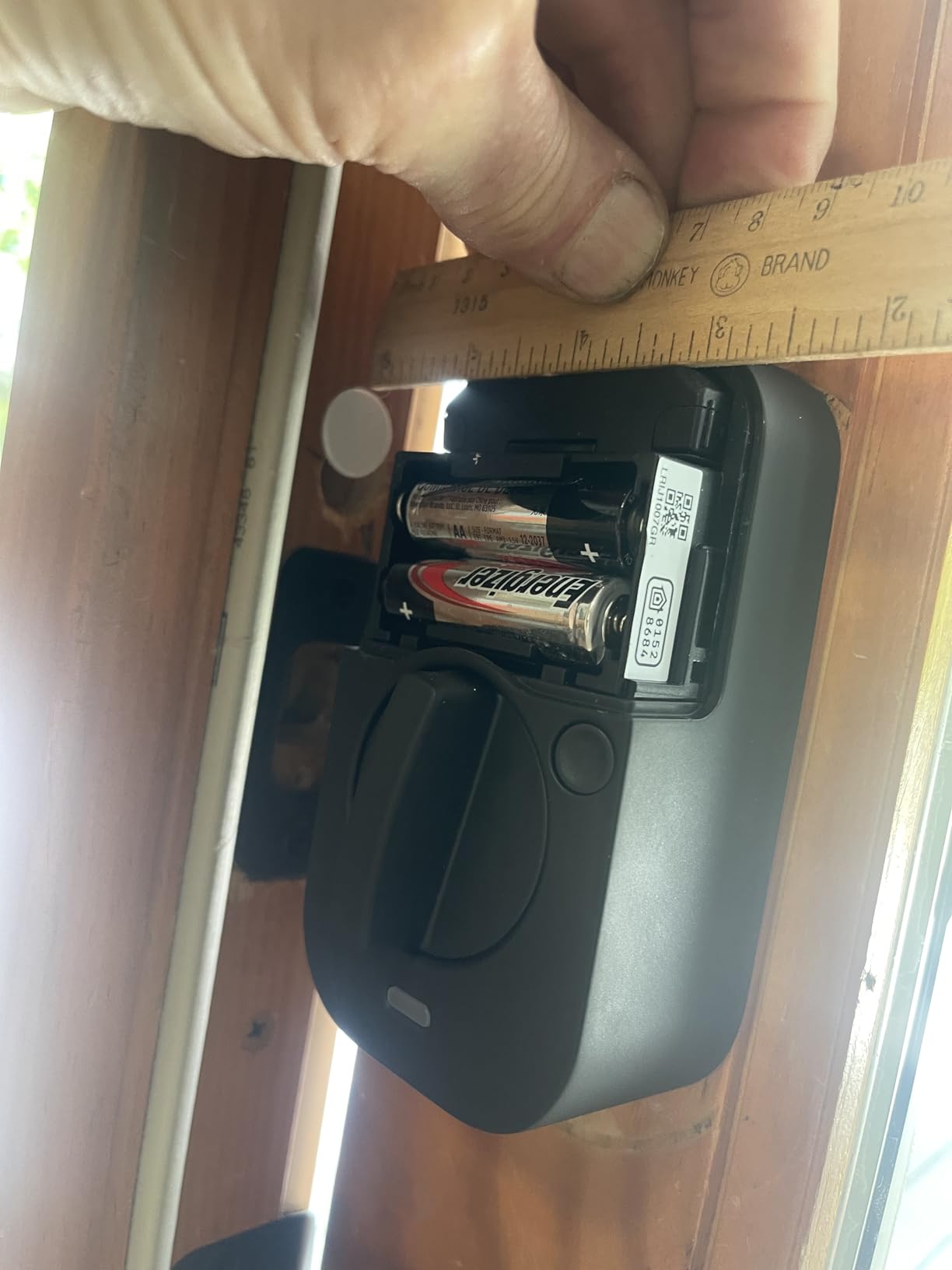 Yale Assure Lock 2 Smart Keypad Deadbolt with Wi-Fi, Satin Nickel, Auto-lock with DoorSense, Wi-Fi Included, Backup Key Included customer photo 2