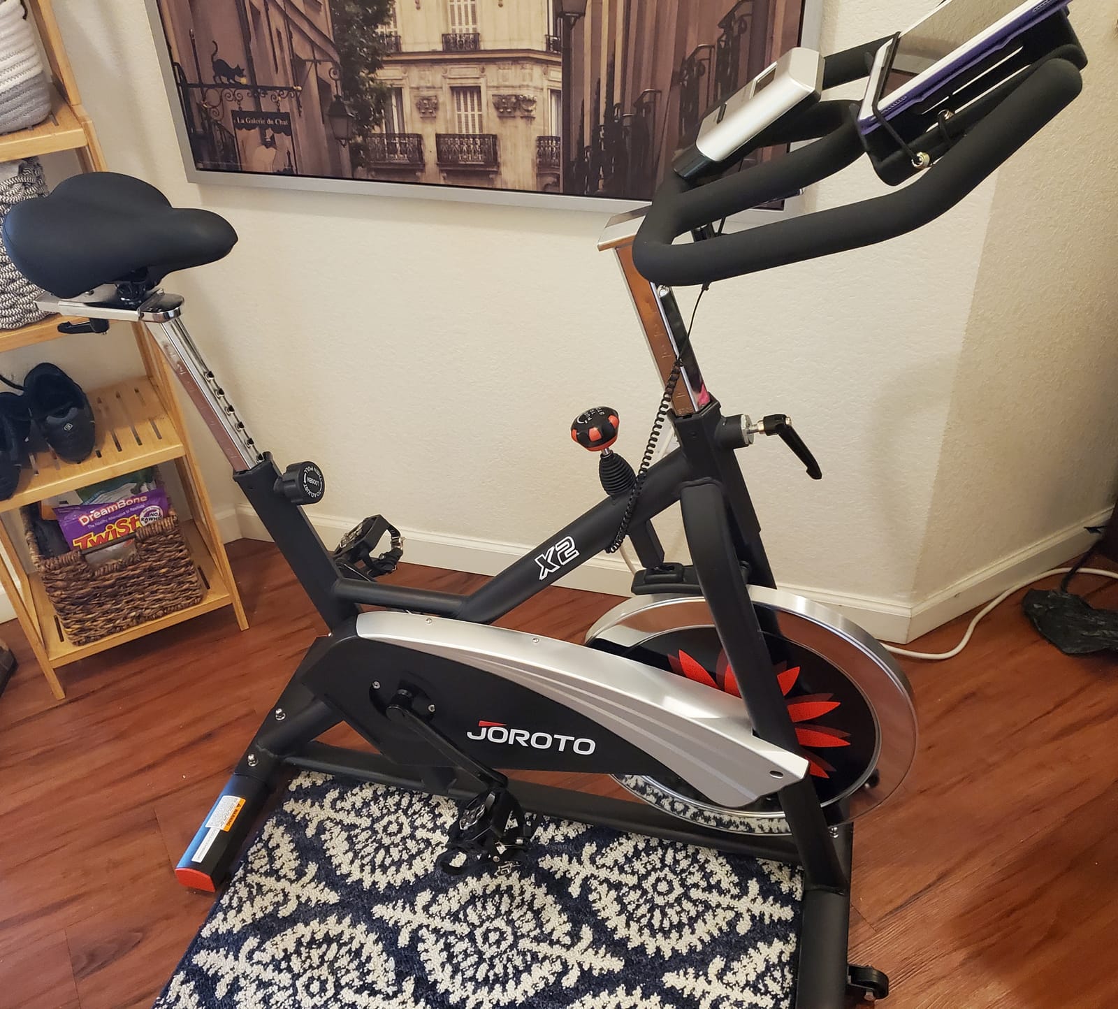 JOROTO Exercise Bike, Magnetic Stationary Bikes for Home | 40LBS Flywheel, App Supported Indoor Bike with 350LBS Weight Capacity, Low Noise, Digital Monitor, Bottle & Tablet Holder customer photo 2