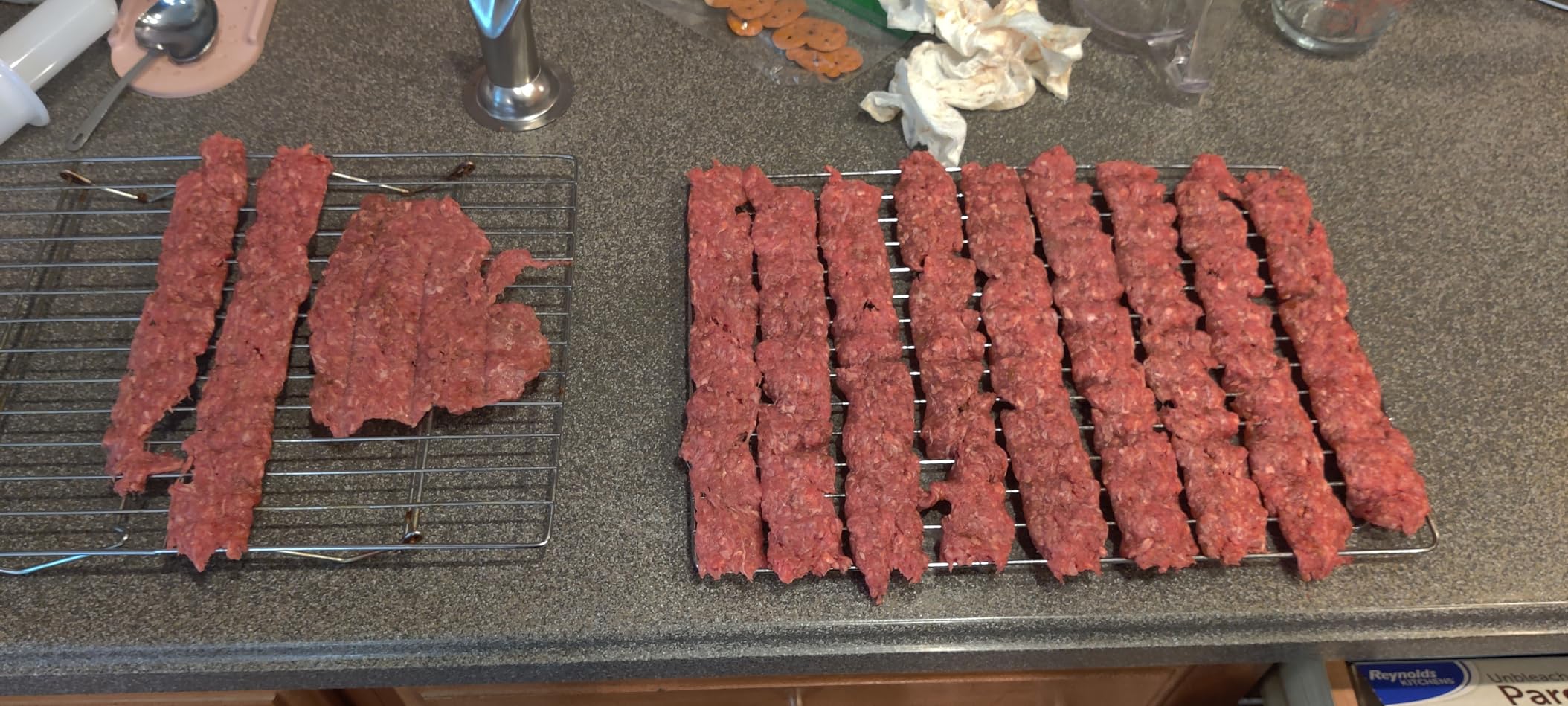 Professional Beef Jerky Gun Kits, Stainless Steel Jerky Maker, Jerky Cannon, Meat Gun with 5 Stainless Nozzles and 5 Brushes customer photo 1