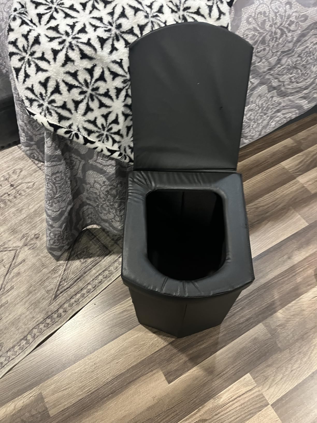 Ann Katy Upgrade XL Portable Toilet for Adults, Extra Large Camping Toilets | Lightweight & Compact Potty with Lid for Adults and Kids, Portable Camping Toilets for Hiking, Beach, Boat, RV and Truck customer photo 1