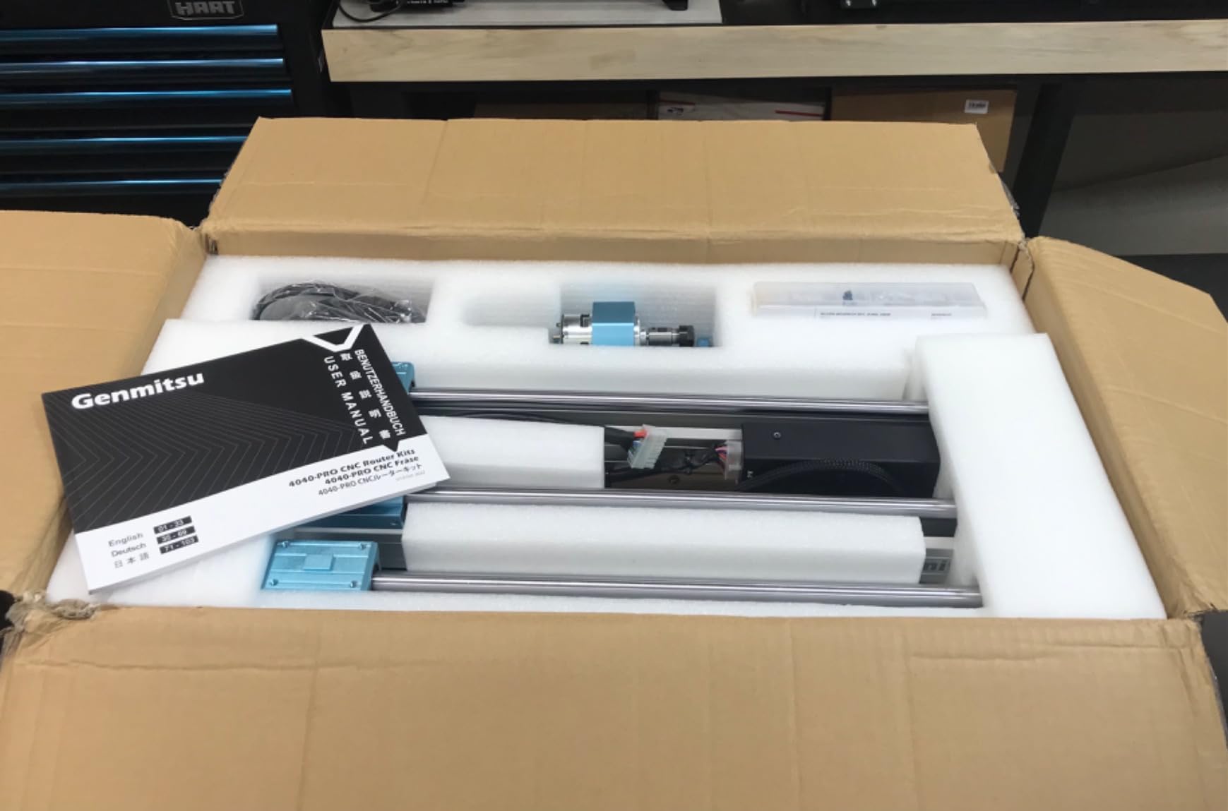 Genmitsu 4040-PRO CNC Router Machine for Metal Acrylic Cutting Milling | Upgraded Version, GRBL Control, Lead Screw Driven, 3-Axis Engraving, 17.1'' x 15.7'' x 3.1'' Working Area customer photo 1