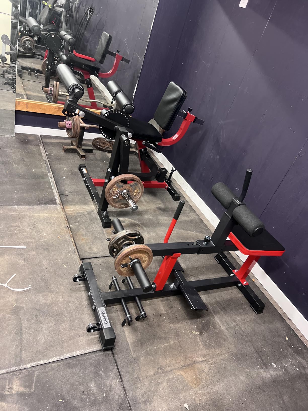 GMWD Adjustable Seated Calf Raise Machine with Band Pegs for Leg Training and Exercise - Home Gym Equipment customer photo 1