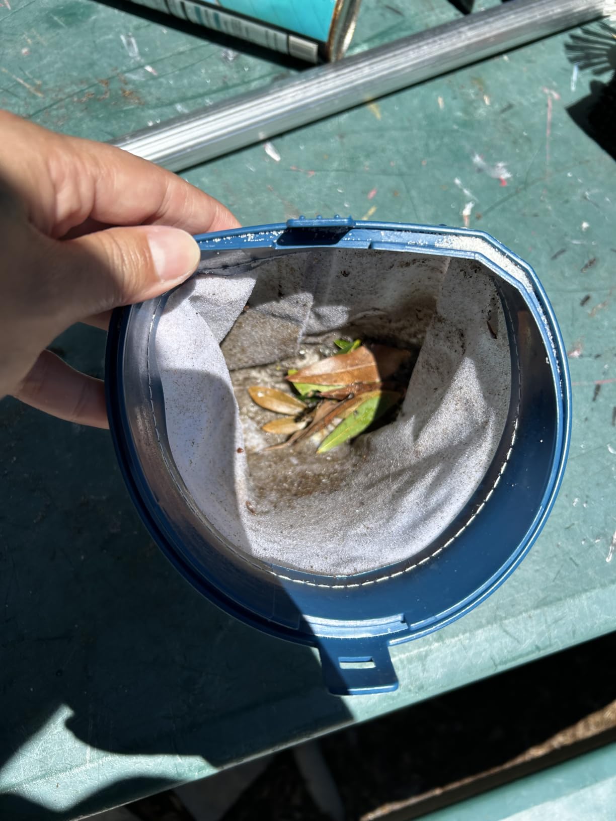 Pool Vacuum for Above Ground Pool with a Telescopic Pole, Running time up to 1H, Handheld Rechargeable Pool Cleaner with Powerful Suction up to 18.5 gallons/min, Ideal for Leaves & Debris, PC10 customer photo 2