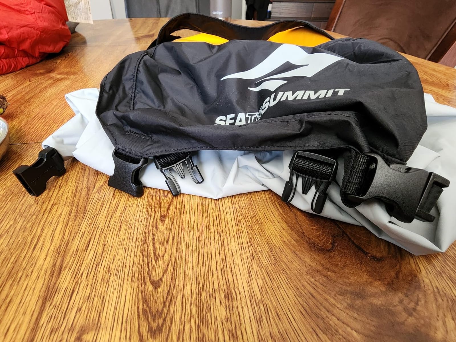 Sea to Summit eVac Compression Dry Bag, Waterproof Compression Sack customer photo 2