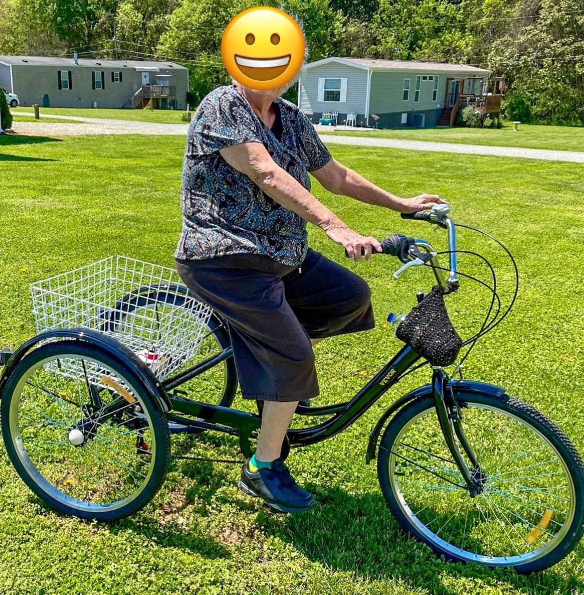 VEVOR Folding Adult Tricycle, 3 Wheel Cruiser Bike with Large Basket & Adjustable Seat, Shopping Picnic Foldable Tricycles customer photo 2