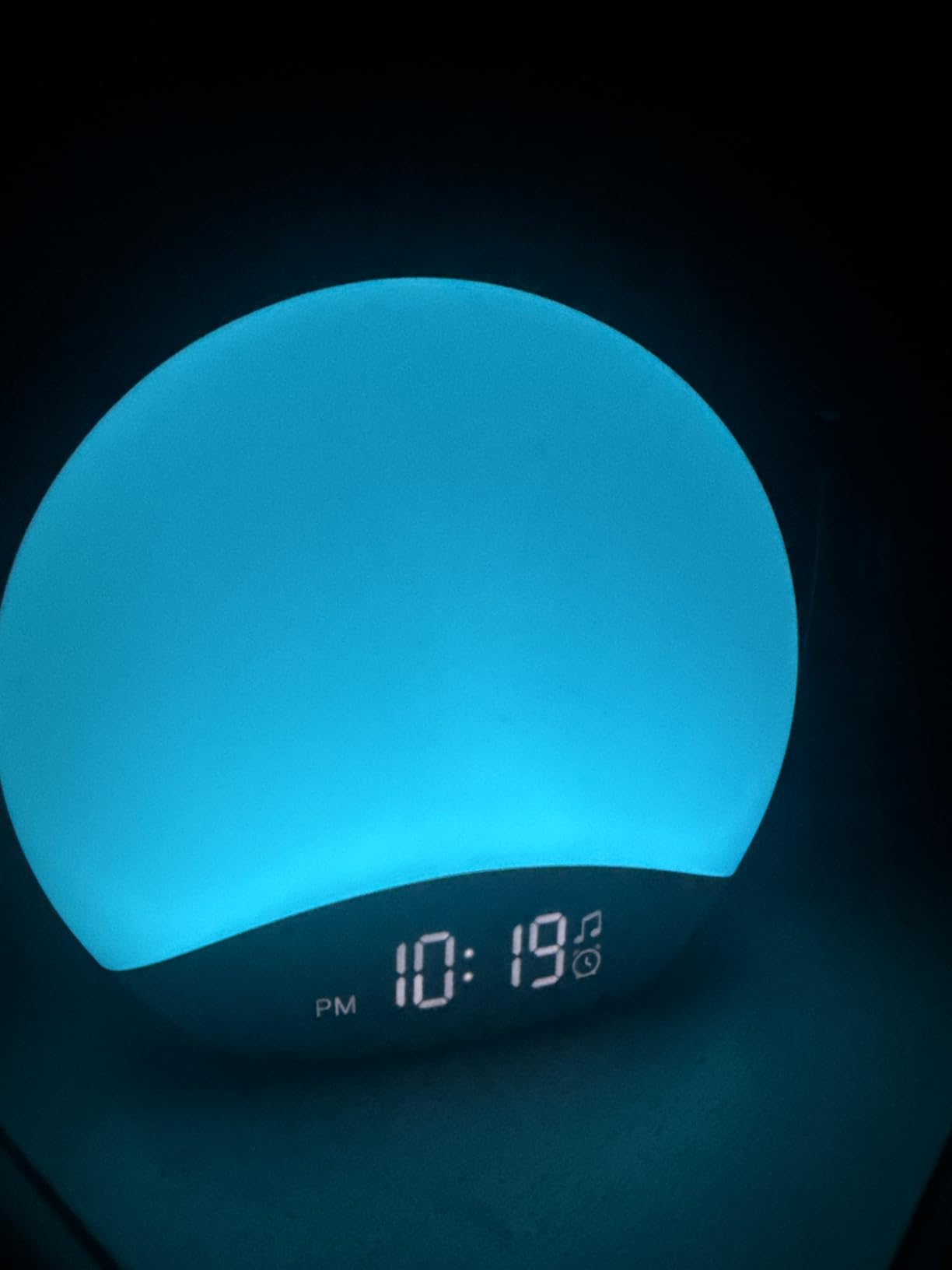 REACHER Wood Grain Sunrise Alarm Clock and Sound Machine Nightlight | Digital Dimmable Clock for Bedroom, 26 Sleep Sounds, White Noise Machine for Baby, Adults, Wake Up Light Alarm Clock for Kids customer photo 1