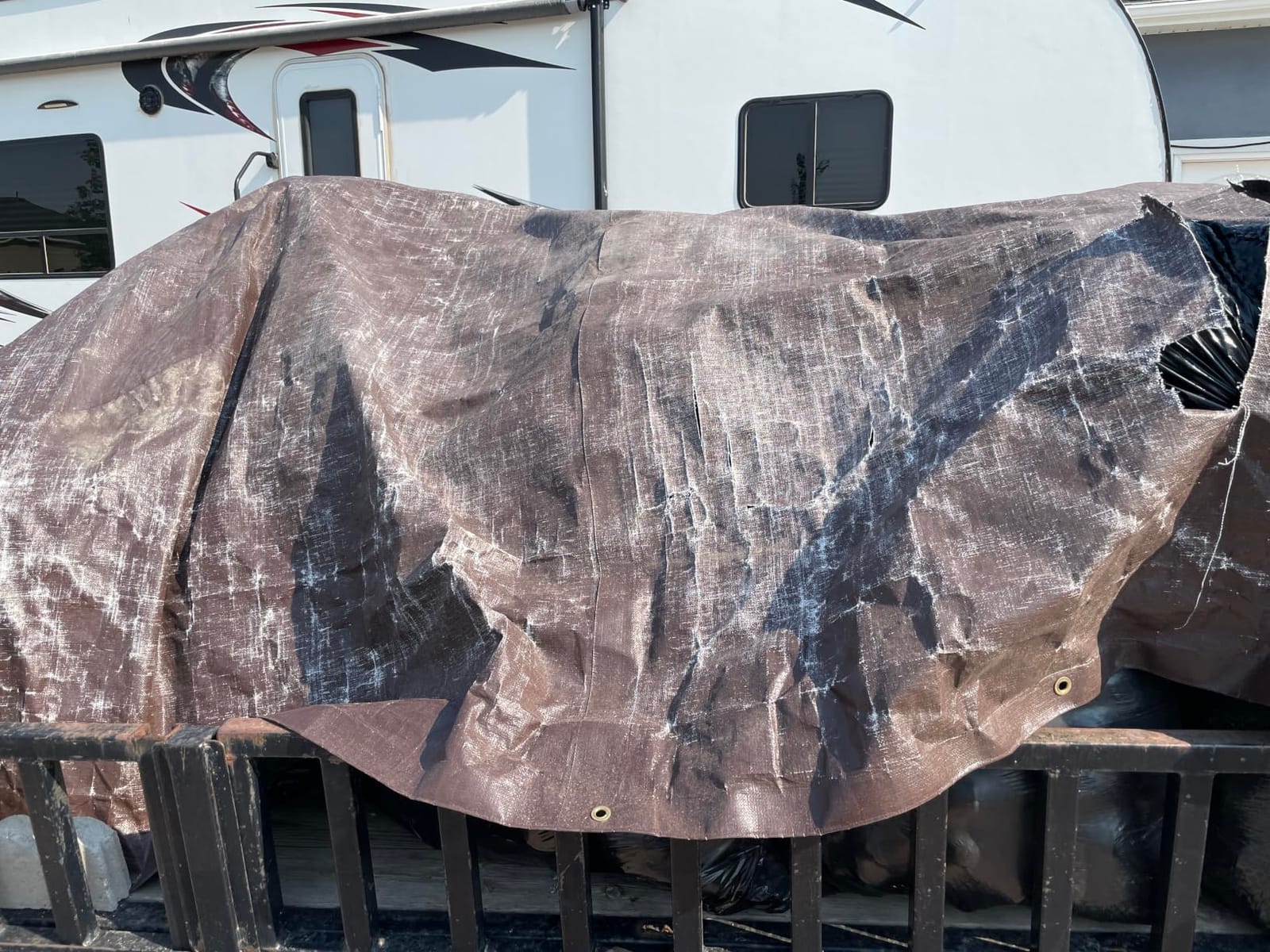 Winpull Tarp 10x20FT, 16 Mil Heavy Duty Large Tarps, Waterproof with Brass Grommets customer photo 2