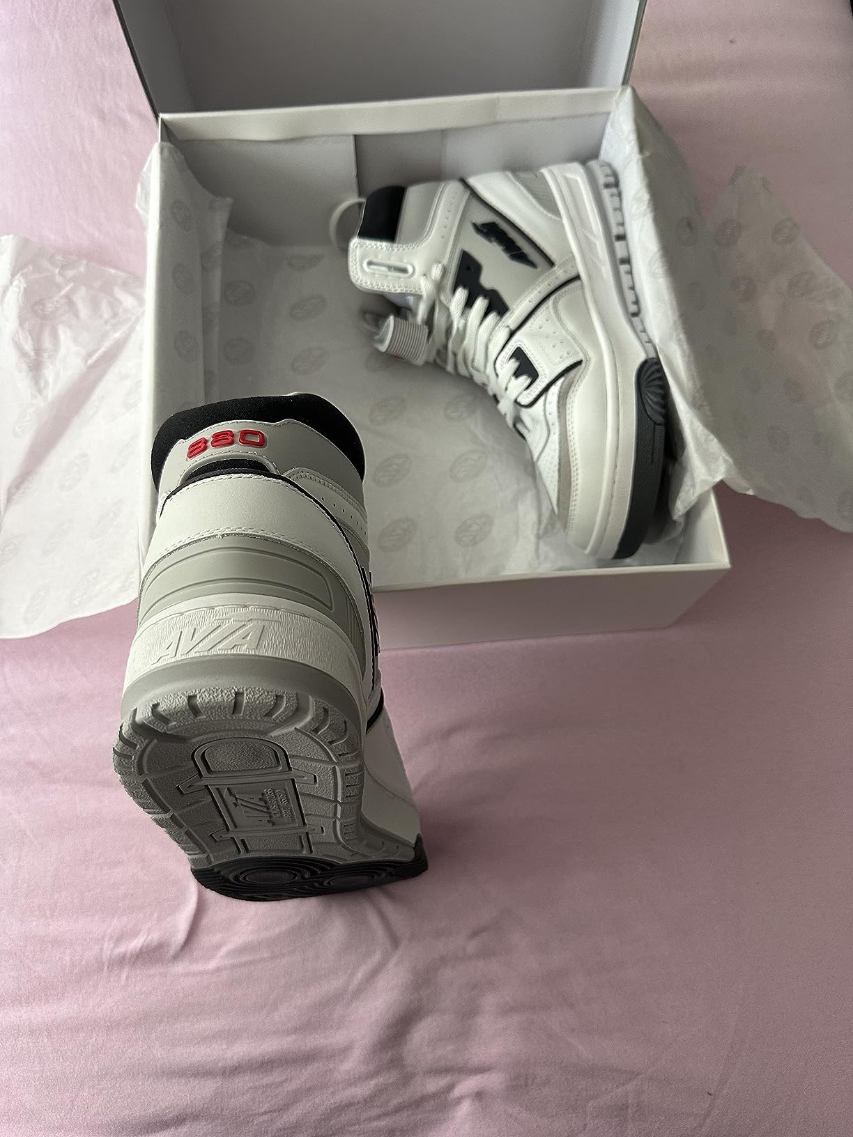 880 Men's Basketball Shoes, Retro High Top Sneakers for Indoor or Outdoor, Street or Court customer photo 1