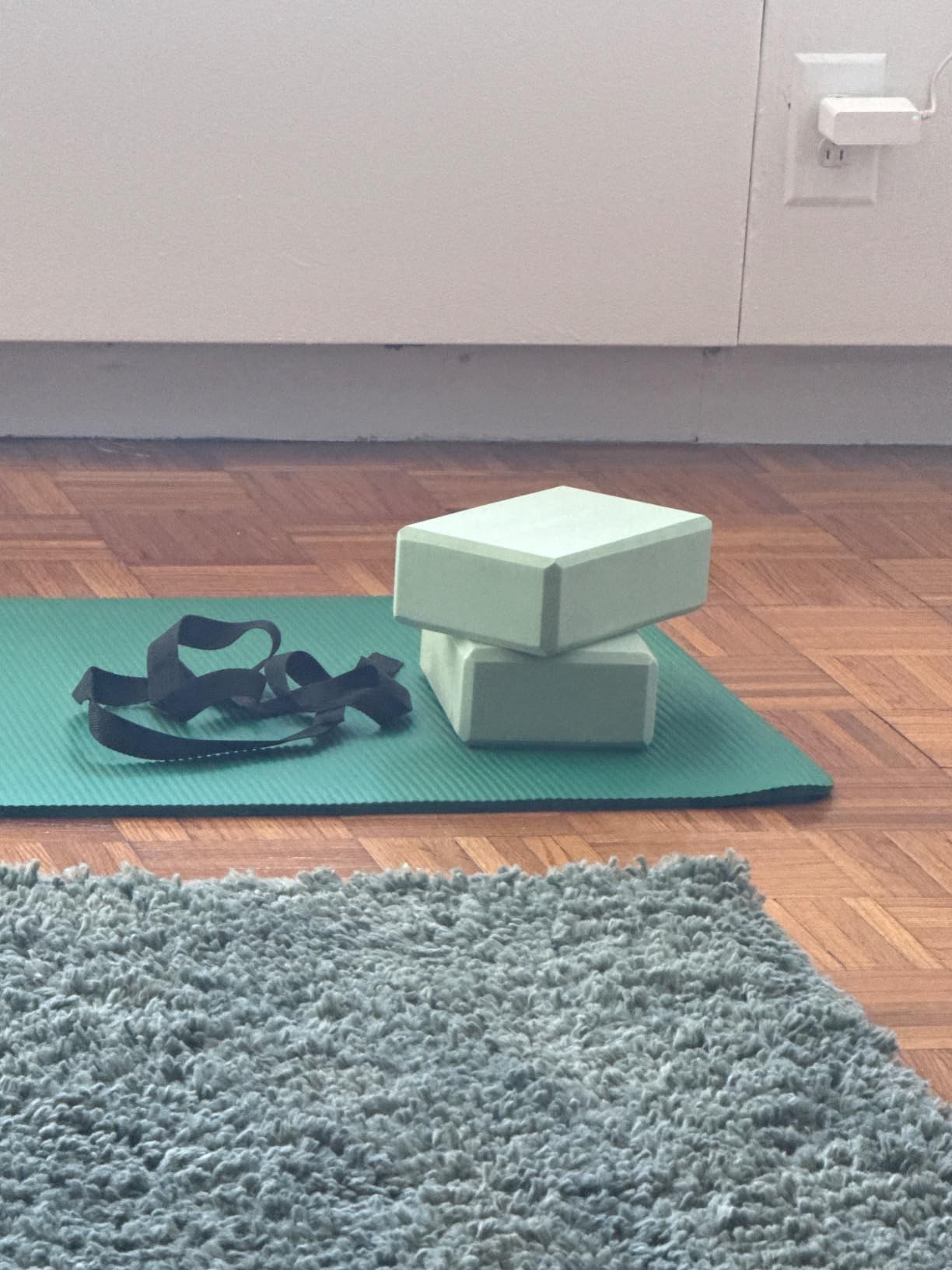 Trideer Yoga Blocks 2 Pack, Soft Non-Slip Foam Blocks with Beveled Edges for Alignment and Stretching in Yoga, Pilates, and Dance - Supportive, Lightweight, Odor Resistant, Latex-Free customer photo 1