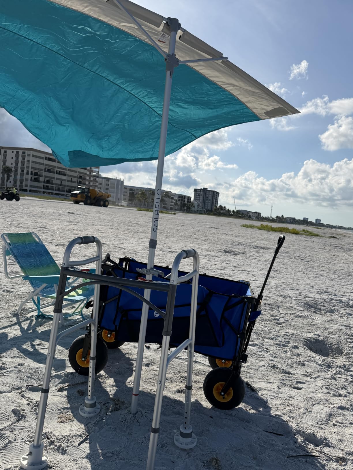 Solbello Shade - The Ultimate Wind-Driven Beach Umbrella, Effortless to Set Up, Lightweight, Won't Blow down the Beach, UPF 50+ Sun Protection customer photo 2