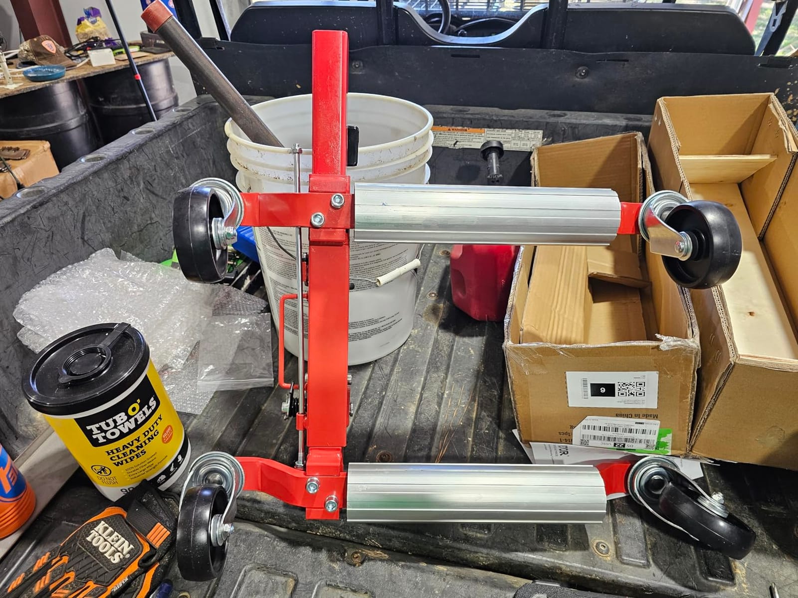 VEVOR Wheel Dolly, 3000 lbs Car Moving Dolly, Wheel Dolly Car Tire Stake Set of 2 Piece, Heavy-Duty Car Tire Dolly Cart Moving Cars, Trucks, Trailers, Motorcycles, and Boats customer photo 2