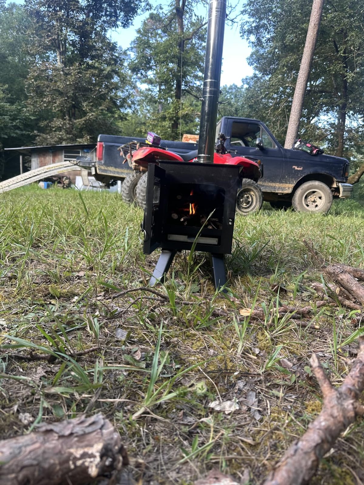 VEVOR Camping Wood Stove Stainless Steel Camping Tent Stove, Portable Wood Burning Stove with Chimney Pipes & Gloves, 640in³ Firebox Hot Tent Stove for Outdoor Cooking and Heating with 8 Pipes customer photo 2