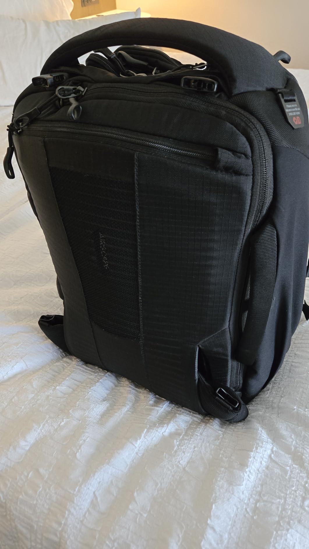 Osprey Sojourn Porter 65L Travel Backpack - Carry-On Compliant Luggage with StraightJacket Compression and Padded Laptop Sleeve - Black customer photo 1